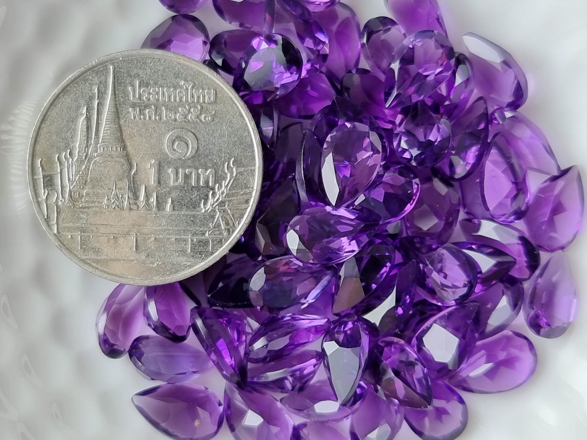 อเมทิสหยดน้ำ 8x5 มม. 5 กะรัต