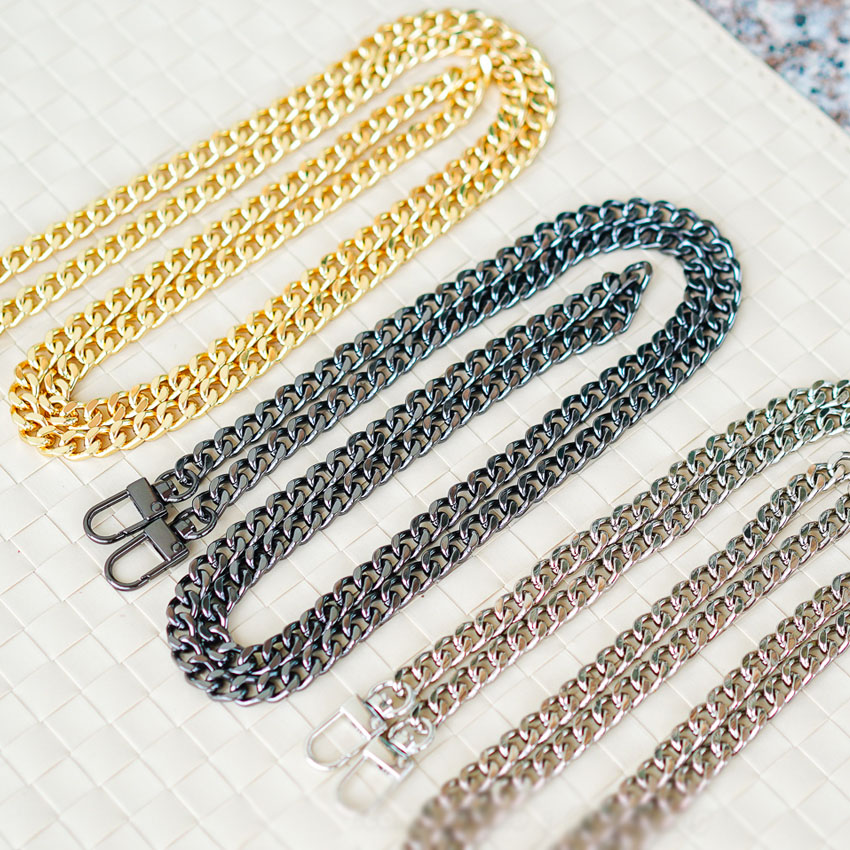 สายโซ่ สายกระเป๋า สายกระเป๋าโซ่เหล็กตัดเหลี่ยม อย่างดี อย่างหนา ห่วงตัวยู 120CM อะไหล่เงิน-อะไหล่ทอง-อะไหล่คาร์บอน พร้อมส่ง