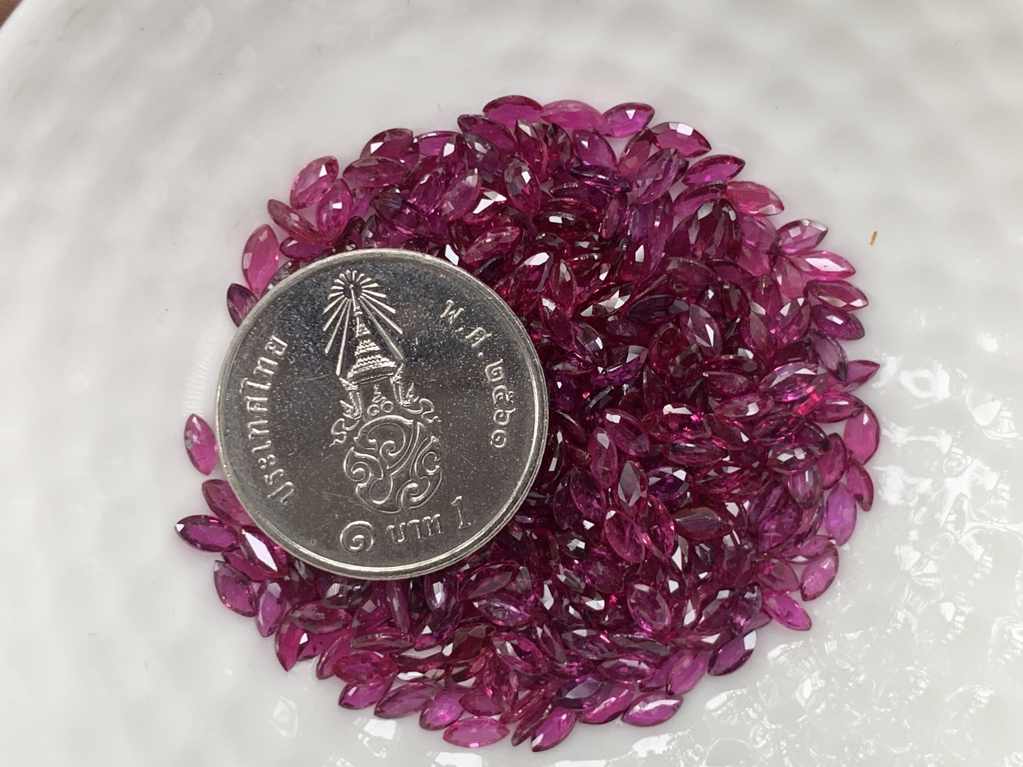 ทับทิมสยามมาคี 4X2 มม. 1 กะรัต