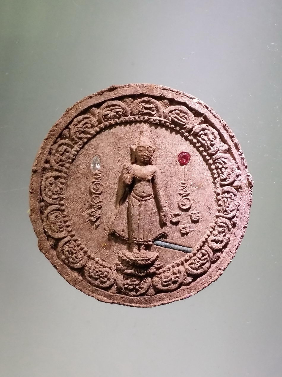 รหัสสินค้า พระมีกล่อง 3855 ท้าวจตุคามรามเทพ - หลวงพ่อดำ วัดสมอลม ตำบลสนามคลี อำเภอเมือง จังหวัดสุพรรณบุรี รุ่นรวยแล้วรวยอีก