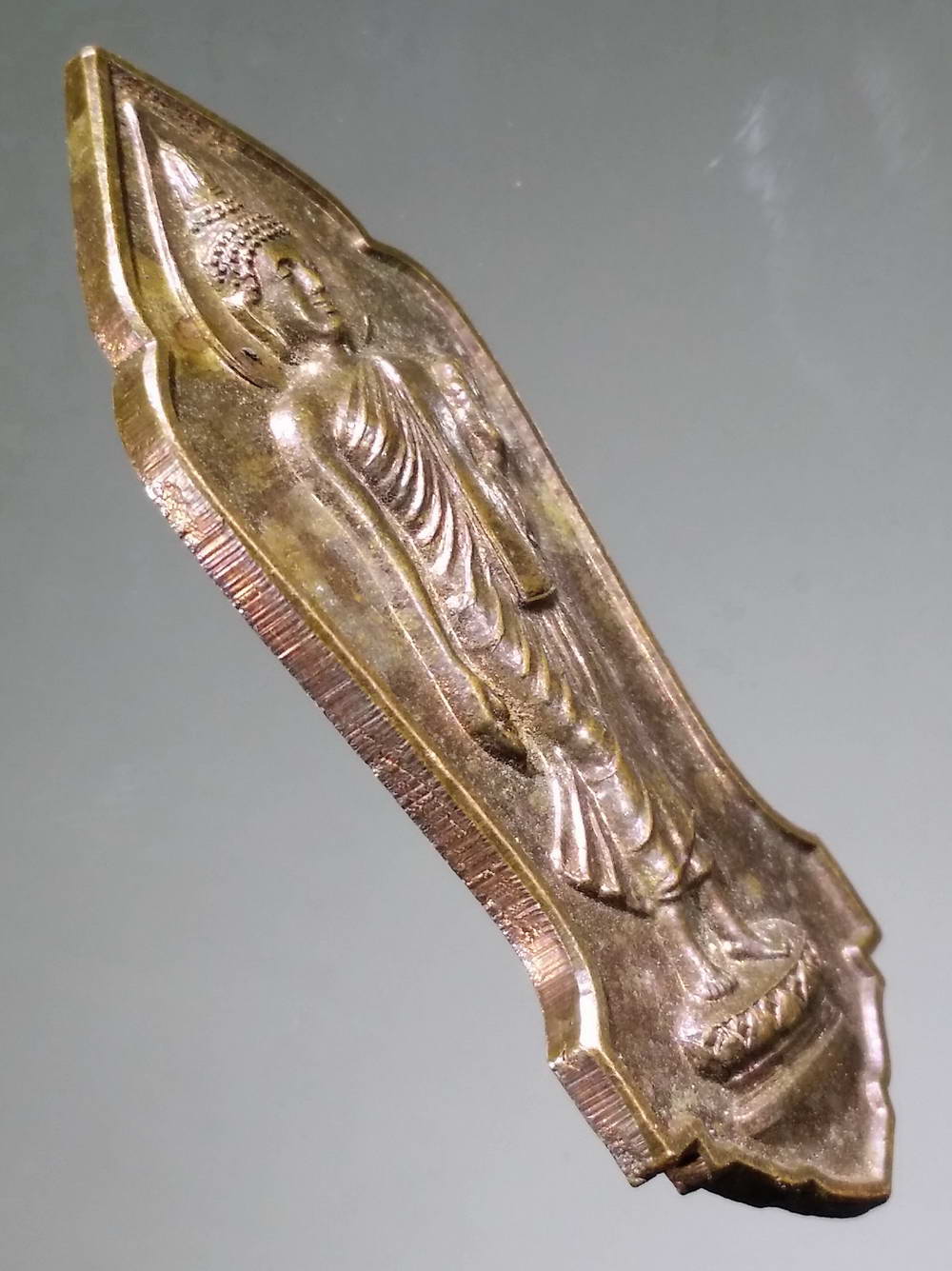 รหัสสินค้า เหรียญพระพุทธ 1593 เหรียญพระลีลาพระพุทธทีปังกรดุสิตภูวนาถ วัดละไม เกาะสมุย จังหวัดสุราษฎร์ธานี สร้างปี 2554 ที่ระลึกในงานฉลองพระพุทธทีปังกรดุสิตภูวนาถ พระรายการนี้ให้เช่าบูชาแล้ว