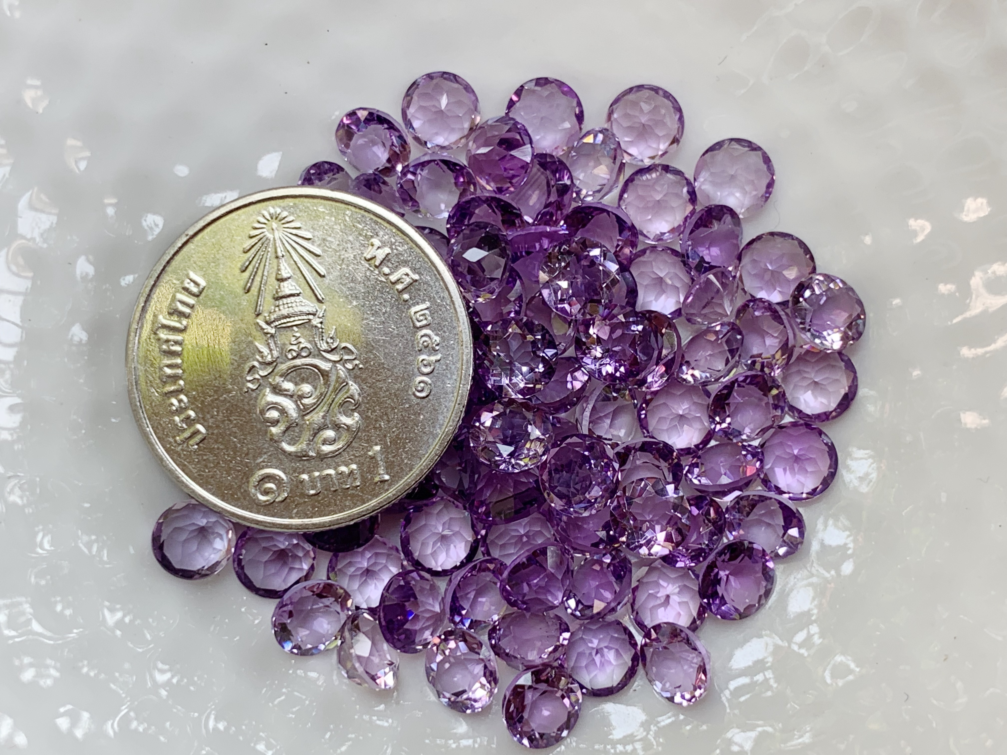 อเมทิสกลม 5.0 มม. 5 กะรัต