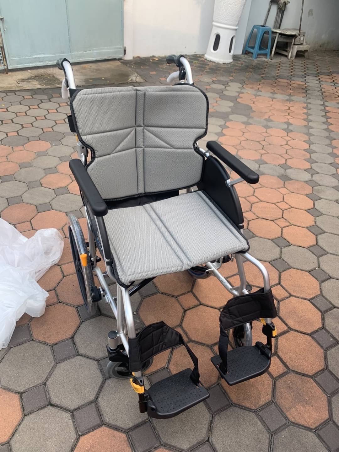 รถเข็นแบรนด์ญี่ปุ่น Matsunaga Wheelchair (車いす) รุ่น NEXT-21B ดีไซน์สวย พนักพิงปรับระดับได้ พกพาสะดวก ฟังก์ชั่นพื้นฐาน