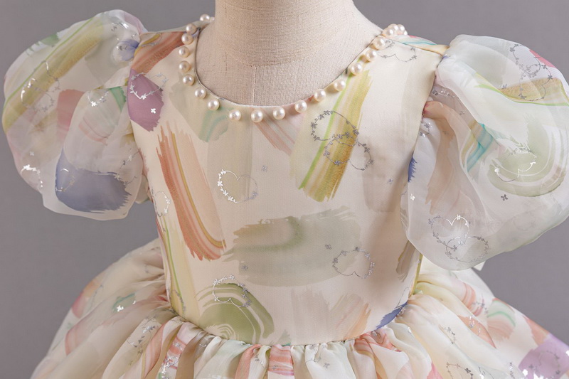 Gd4050- พร้อมส่งจากไทย ชุดราตรีเด็กสีครีม ชุดออกงานเด็กหญิงทรงสั้น ลายสวยหวาน แต่งโบว์และมุกสุดสวยหวาน มีแขนตุ๊กตา ลุคคุณหนูสุดน่ารัก สำหรับเด็กเล็ก-เด็กโต