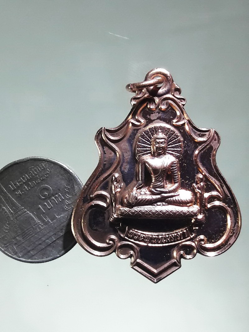 รหัสสินค้า พระมีกล่อง 286 เหรียญทองแดงขัดเงา พระพุทธเมตตา วัดคีรีวันต์ อำเภอปากช่อง จังหวัดนครราชสีมา สร้างปี 2561 ที่ระลึกฉลองเจ้าคณะอำเภอ