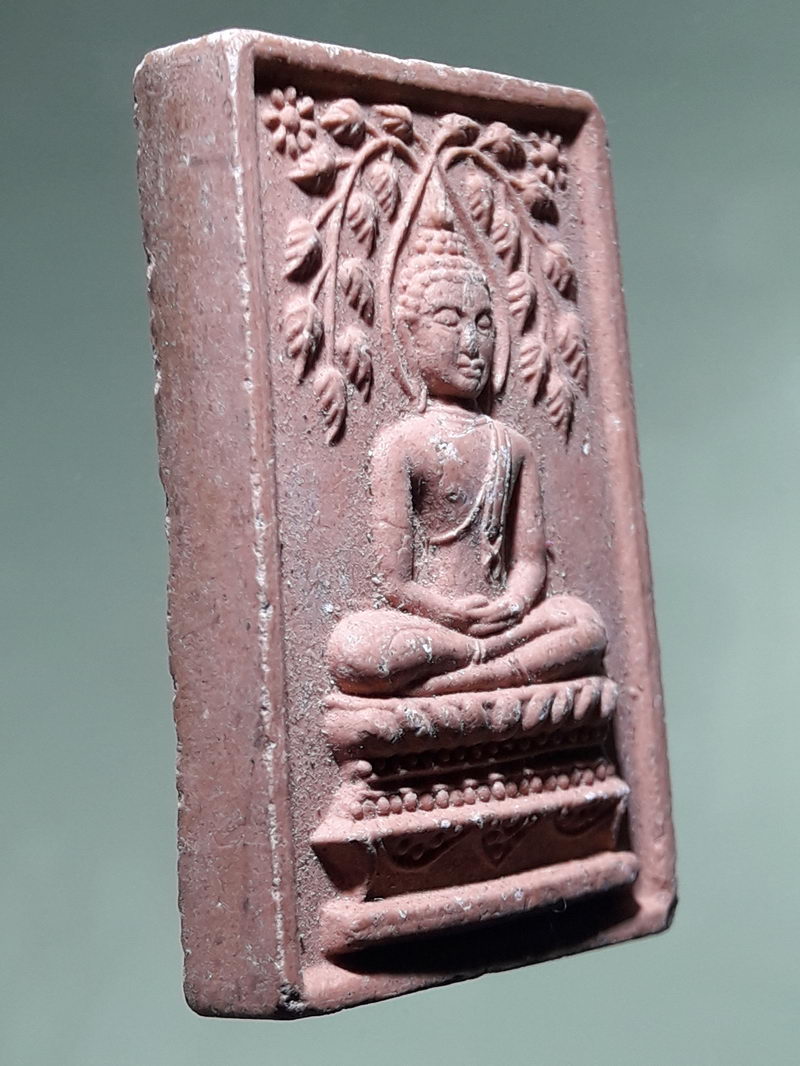 รหัสสินค้า พระสมเด็จ วัดต่างๆ 1324 พระสมเด็จพิมพ์ปรกโพธิ์ วัดโพธิ์ จังหวัดชลบุรี สร้างปี 2514 หลวงปู่ทิมปลุกเสก