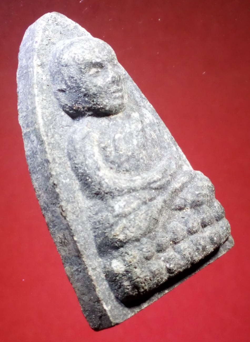 รหัสสินค้า หลวงปู่ทวด วัดต่างๆ 162 หลวงปู่ทวด วัดช้างให้ จ.ปัตตานี หลังสถูปเจดีย์ ไม่ทราบปีที่สร้าง