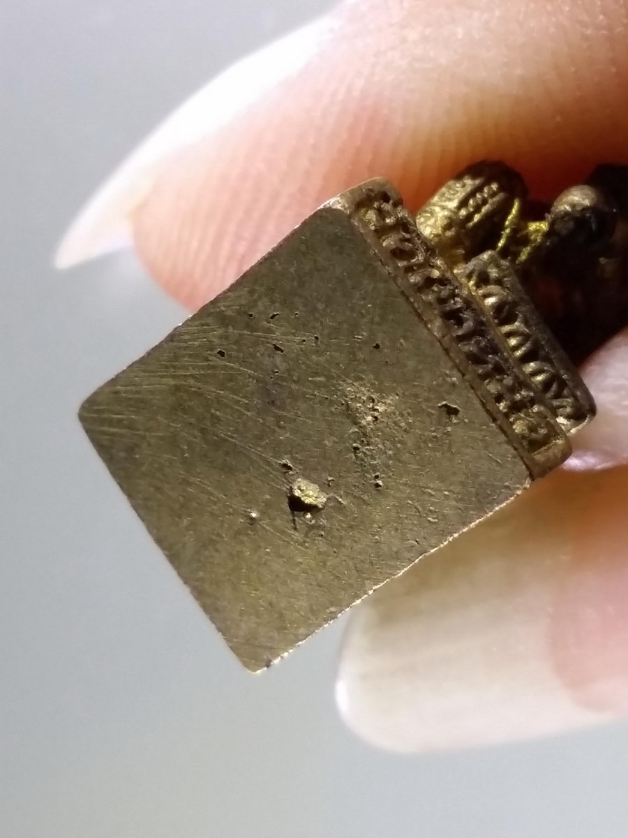 Antig Pim 108 รูปหล่อพระมหาพรหม เนื้อทองสตางค์ หลวงพ่อแนม วัดเขาหน่อ อำเภอบรรพตพิสัย จังหวัดนครสวรรค์ หายาก สร้างน้อย ไม่ค่อยพบเจอครับ