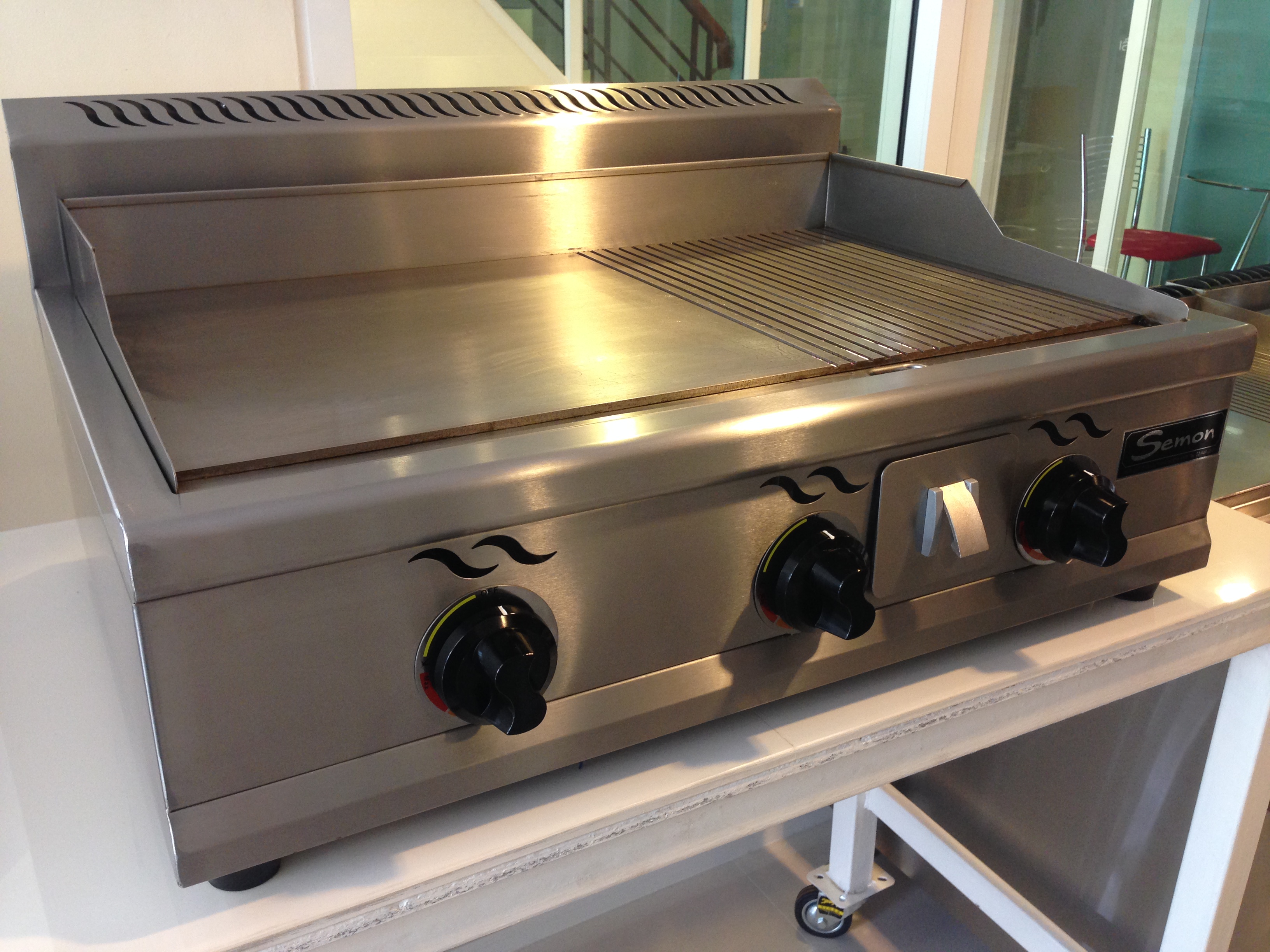 เตากระทะแบนระบบแก๊สแผ่นเรียบ+หยัก Si-HPG-W แก๊ส 3