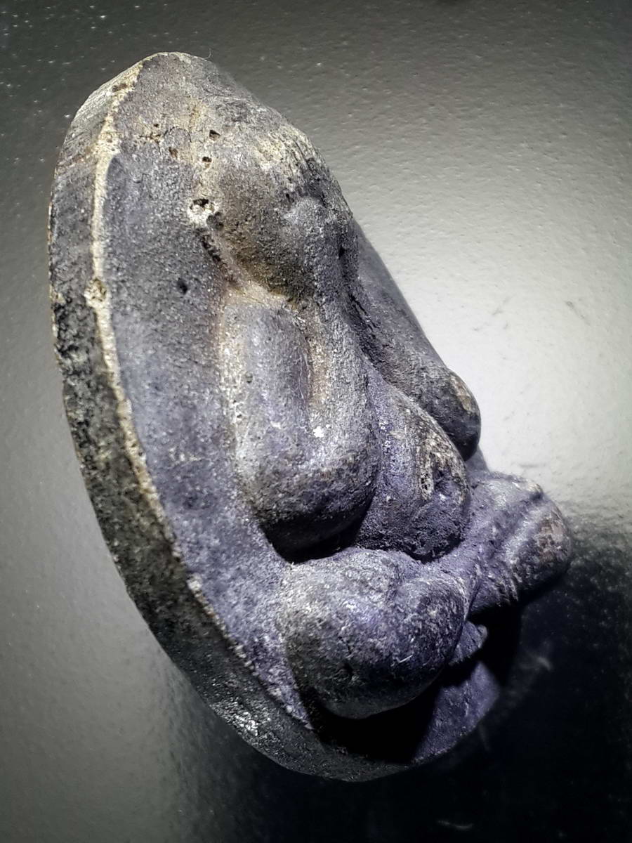 รหัสสินค้า พระปิดตาทั่วไป 235 พระปิดตาเนื้อผงใบลาน ที่ระลึก 108 ปี วัดนก พระรายการนี้ให้เช่าบูชาแล้ว