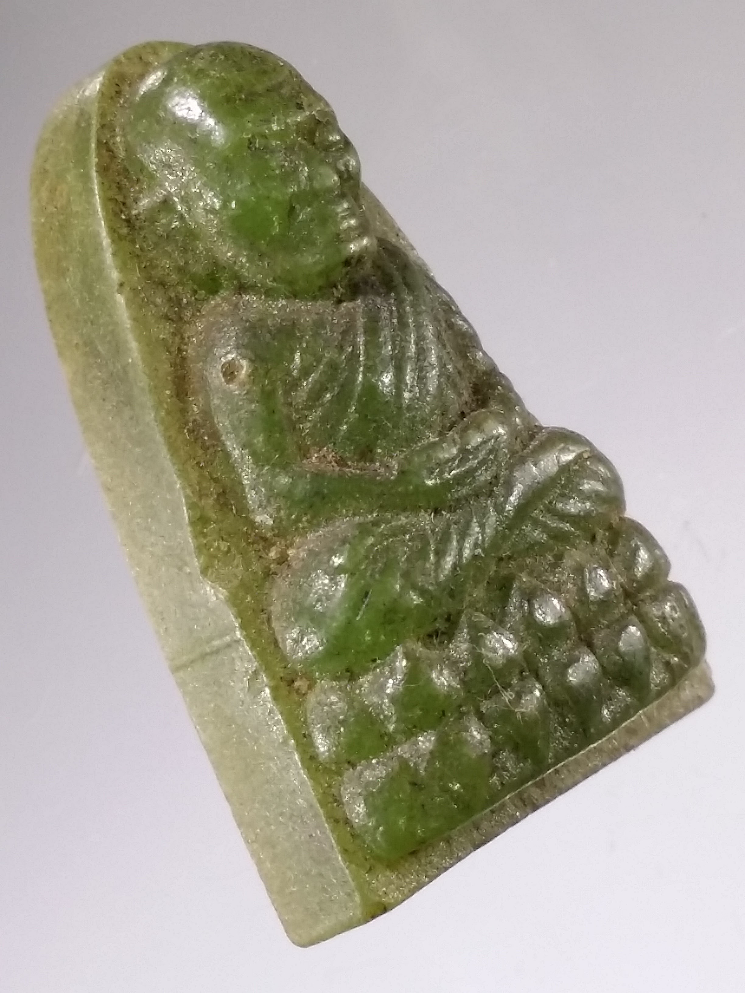 รหัสสินค้า หลวงปู่ทวด วัดต่างๆ 488 หลวงปู่ทวดเนื้อเรซิ่น สีเขียวหยก พิมพ์คล้ายปี 24 ไม่ทราบที่