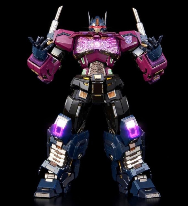 เปิดรับPreorder มัดจำ2500 บาท [Kuro Kara Kuri] Shattered Glass Optimus Prime โมสำเร็จ