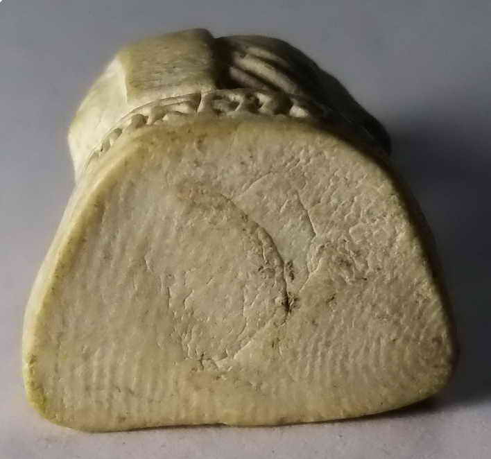 รหัสสินค้า นครศรีธรรมราช 007 รูปหล่อเนื้อผงลอยองค์ พ่อท่านคล้าย วัดสวนขัน จังหวัดนครศรีธรรมราช พระรายการนี้ให้เช่าบูชาแล้ว