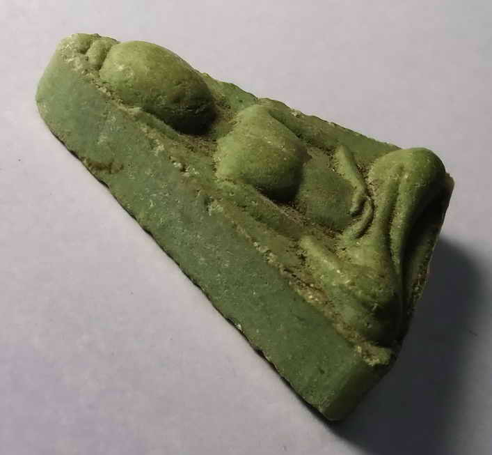 รหัสสินค้า พระเนื้อดิน เนื้อผง เนื้อว่าน 286 พระนางพญาเนื้อผง หลวงพ่อมาลัย วัดบางหญ้าแพรก จังหวัดสมุทรสาคร