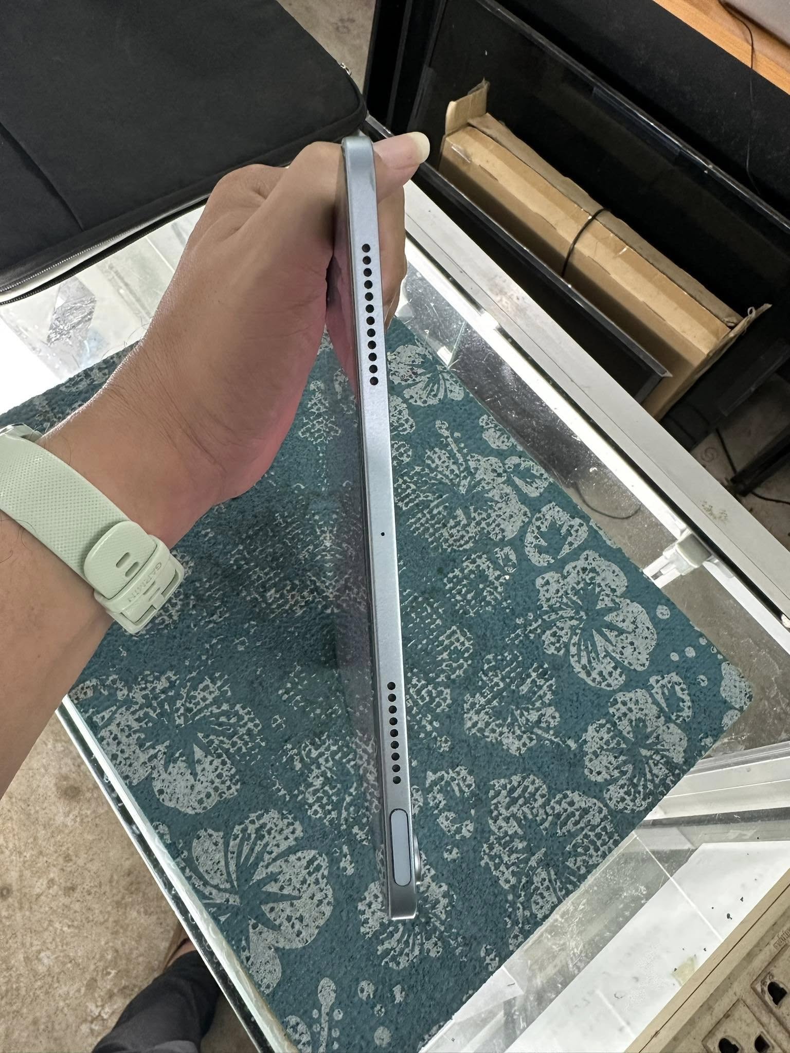 ( SOLD OUT ) iPad Air 4 256GB Wifi TH