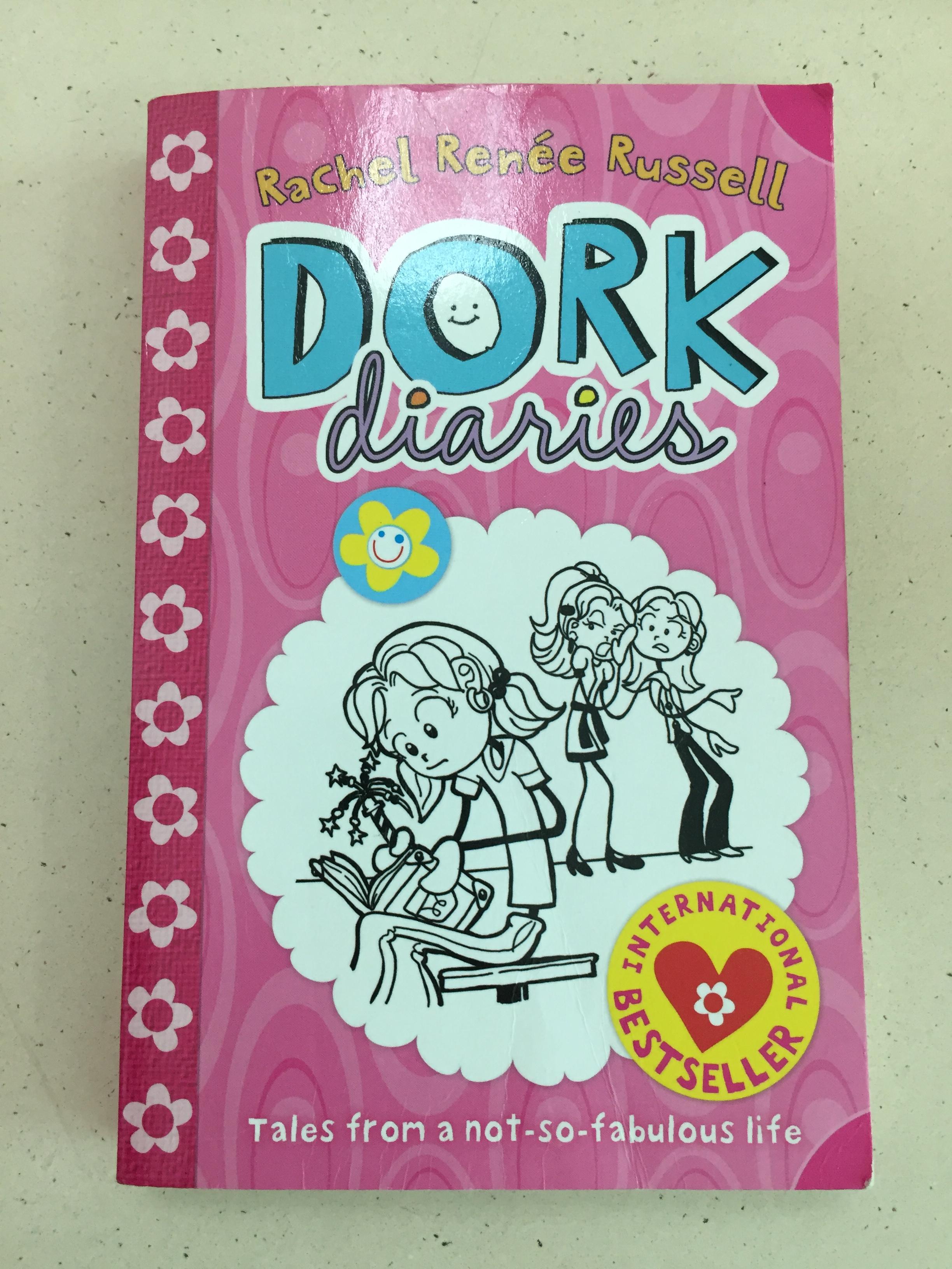 Dork Diaries Book 1: Tales from a Not-So-Fabulous Life