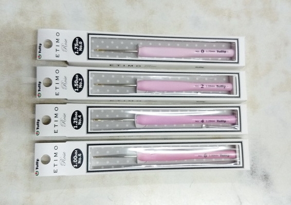 เข็มโครเชต์ด้ามนิ่มถักลูกปัดและไหมซัมเมอร์ Bead Soft Crochet