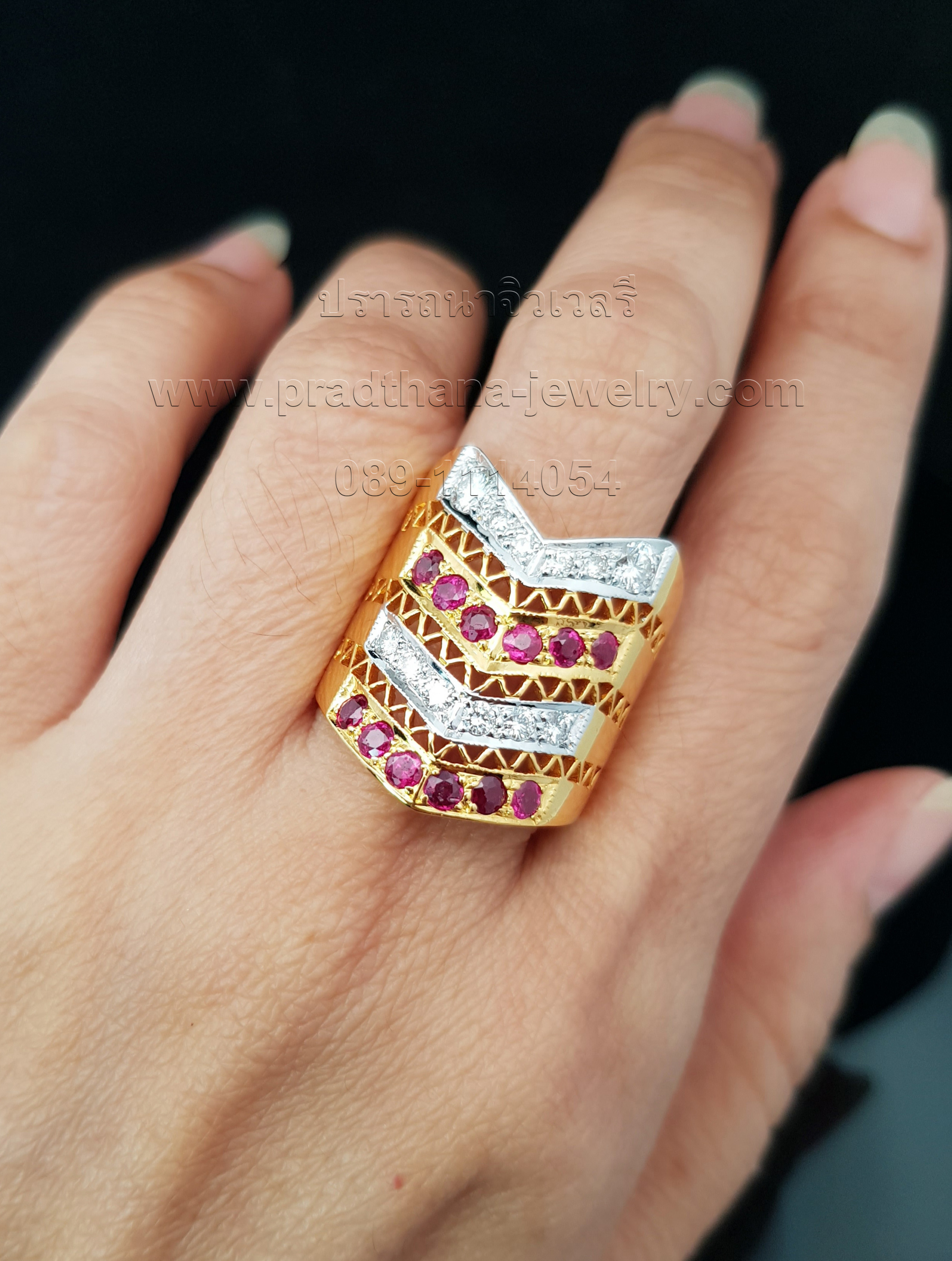 แหวนหน้ากว้างทับทิมสลับเพชร