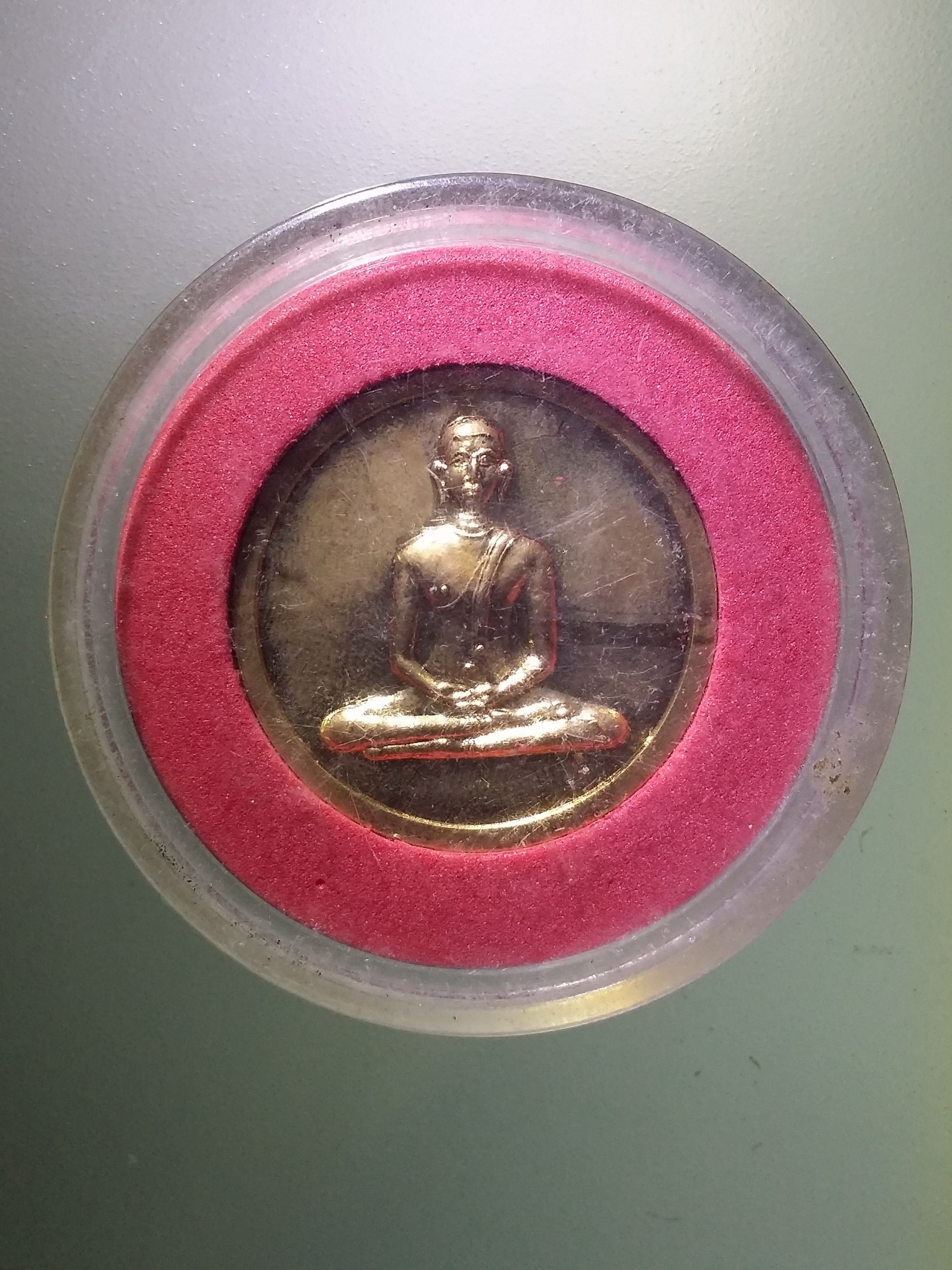 antig FB 471 เหรียญพ่อปู่ชีวกโกมารภัจจ์ - หลังพระพุทธเจ้ามหาศาสดาโลก สร้างปี 2547 พระรายการนี้ให้เช่าบูชาแล้ว