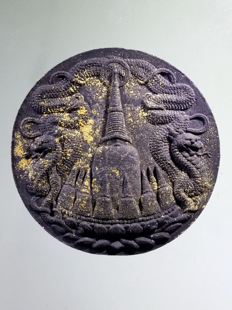 รหัสสินค้า จตุคามรามเทพ 942 พระเทวราชโพธิสัตว์จตุคามรามเทพ รุ่นเฉลิมราชจอมราชันย์ (โคตรเศรษฐียุค 8) เนื้อว่านปัดนาคกายทอง