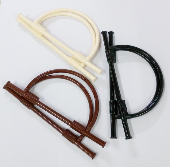 หูกระเป๋าพลาสติค ครึ่งวงกลม-ใหญ่ Semicircle Large Plastic Bag Handle