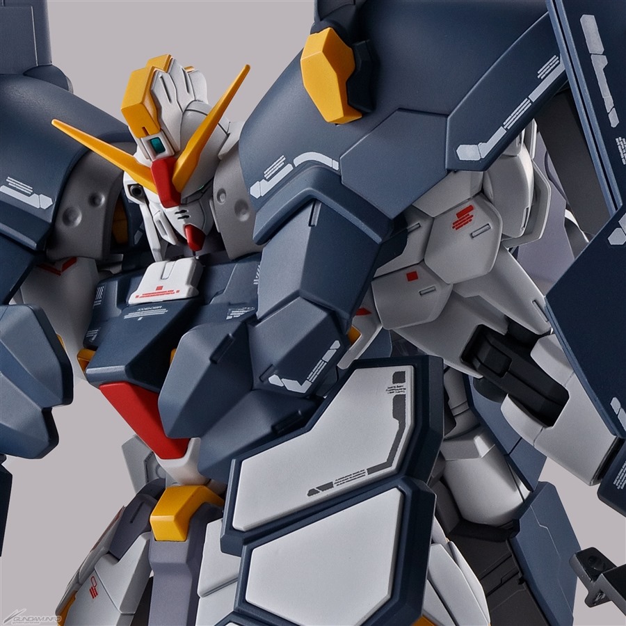 เปิดรับPreorder มัดจำ 800 บาท P-bandai MG 1/100 Gundam Sandrock EW Armadillo โมเดลประกอบ