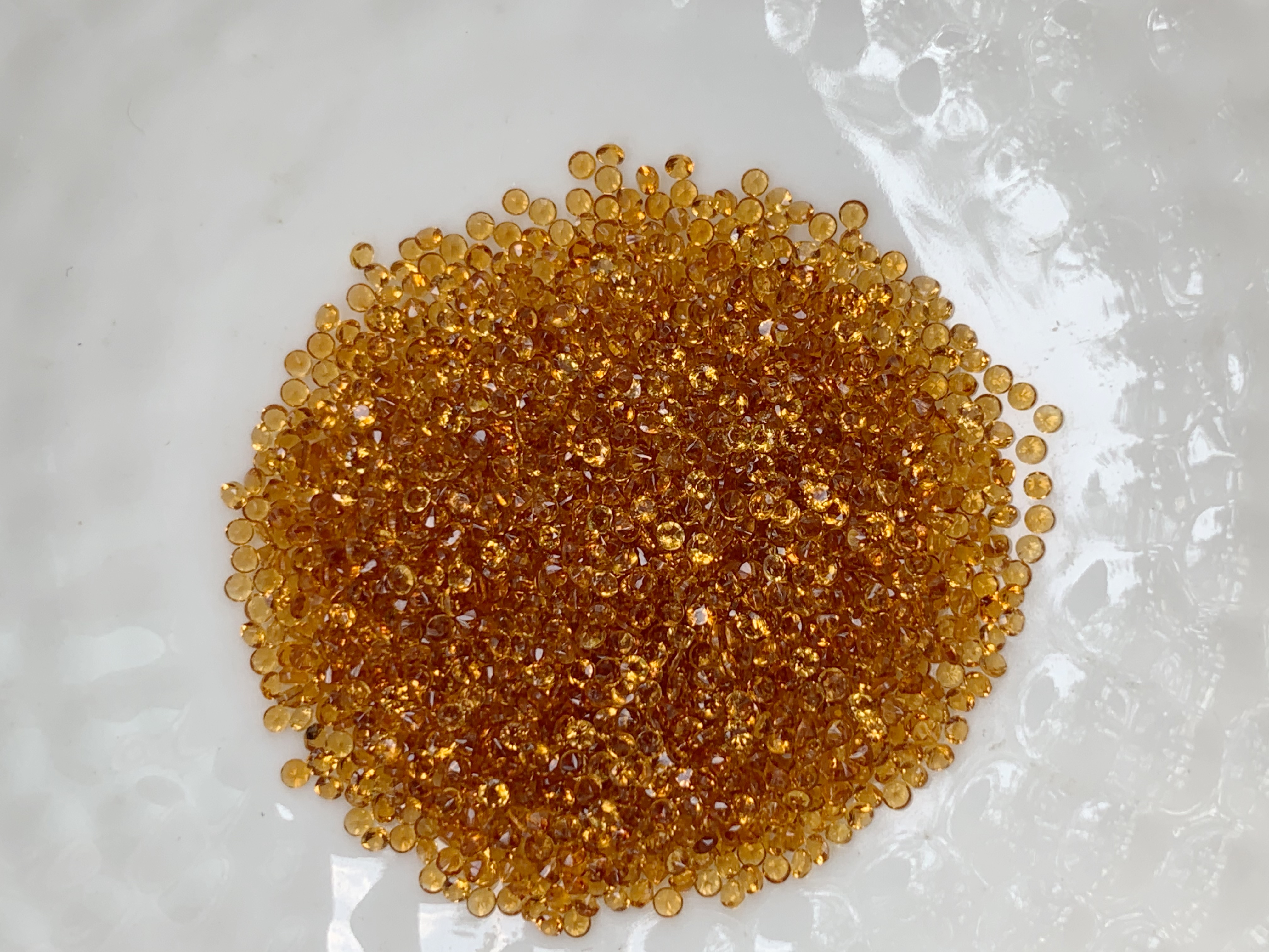 Citrine ซิทรินเข้มกลม 1.25 มม. 5 กะรัต