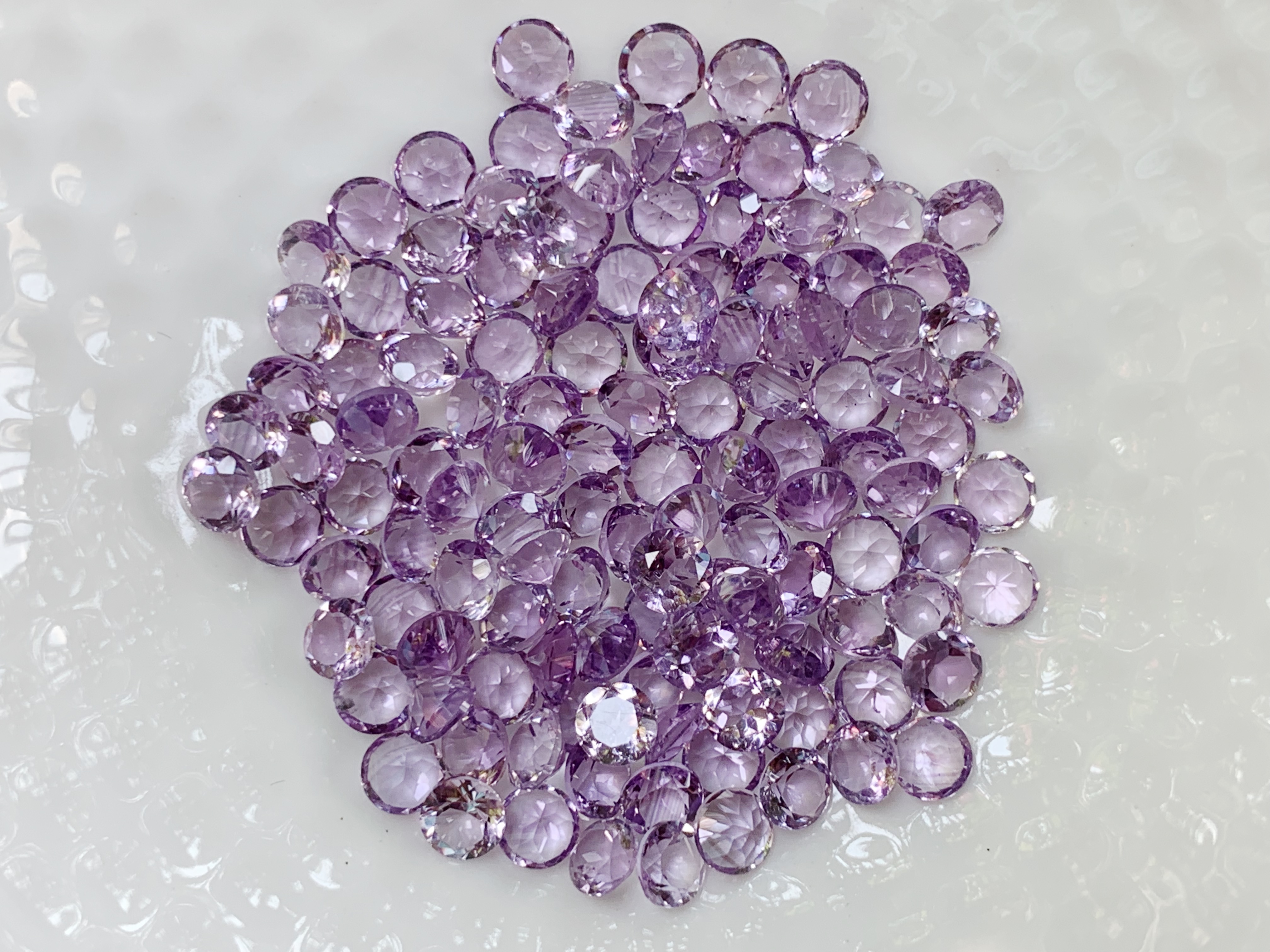 อเมทิสอ่อนกลม 4.0 มม. 5 กะรัต