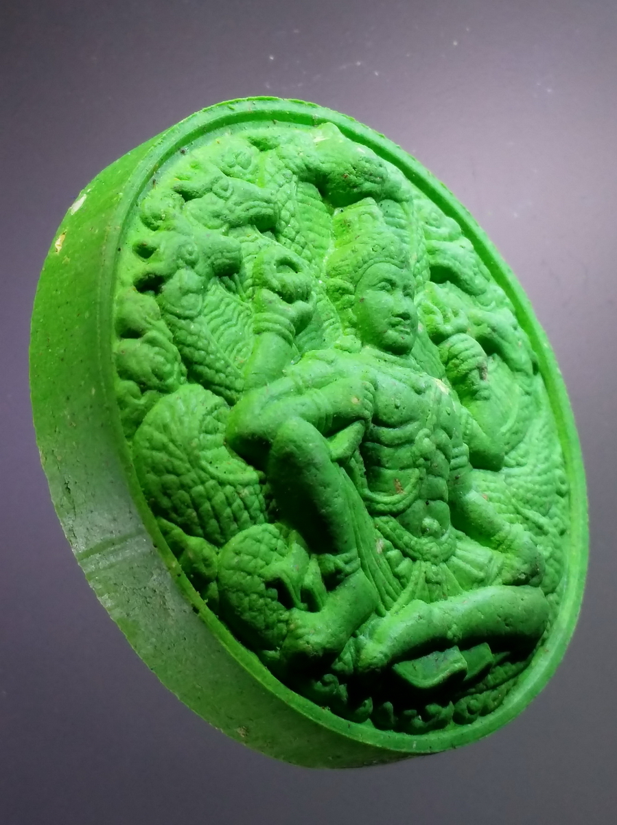 รหัสสินค้า พระมีกล่อง 702 องค์ดำพ่อท้าวจตุคามรามเทพ รุ่นเศรษฐีทันใจ วัดพระธาตุช่อแฮ พระอารามหลวง จังหวัดแพร่ สร้าง ปี 2550 พระรายการนี้ให้เช่าบูชาแล้ว