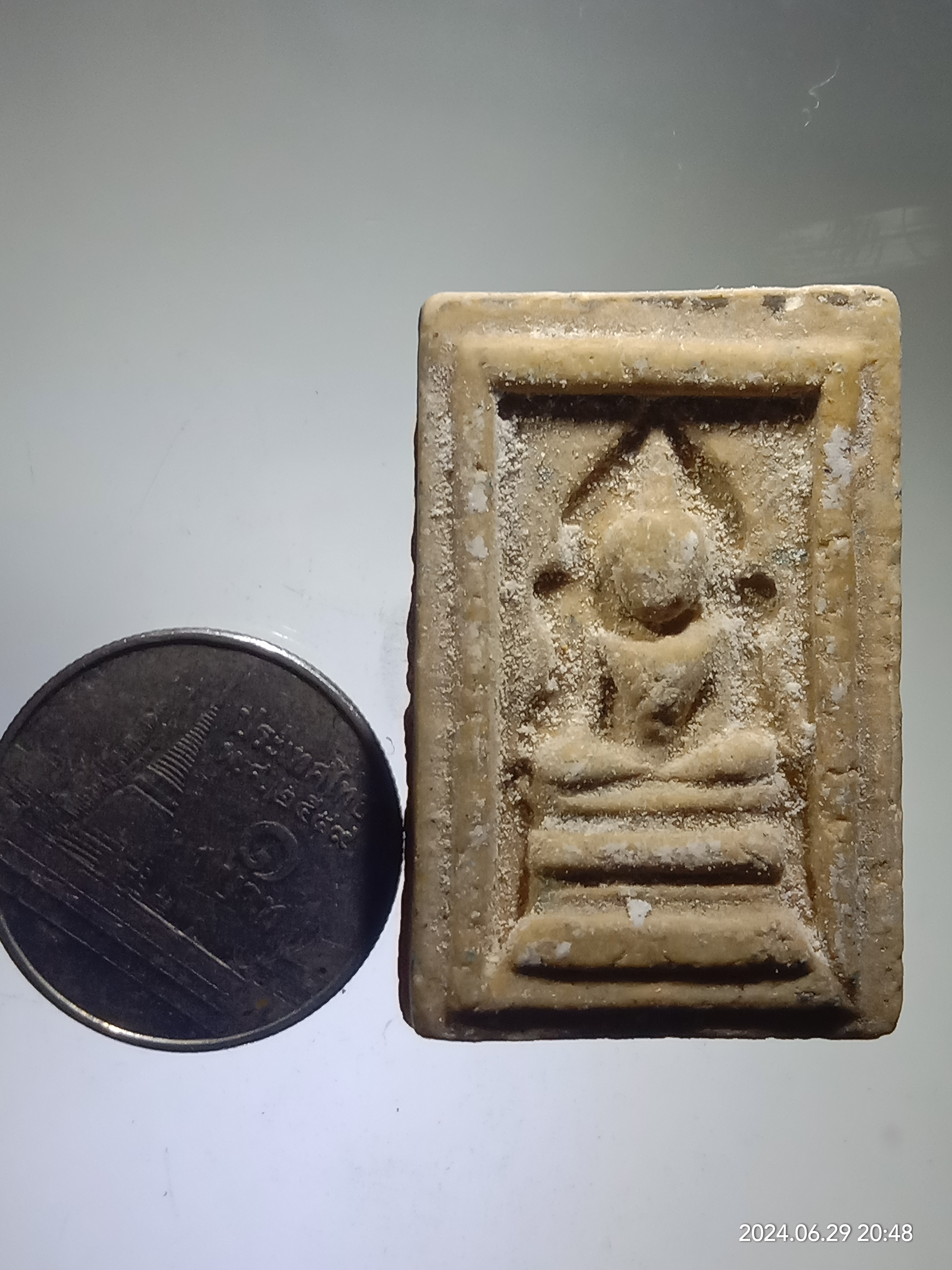 รหัสสินค้า พระสมเด็จ วัดต่างๆ 097 พระสมเด็จ แหวกม่าน น่าจะเป็นพระสายหลวงพ่อกวย สร้างย้อนยุค