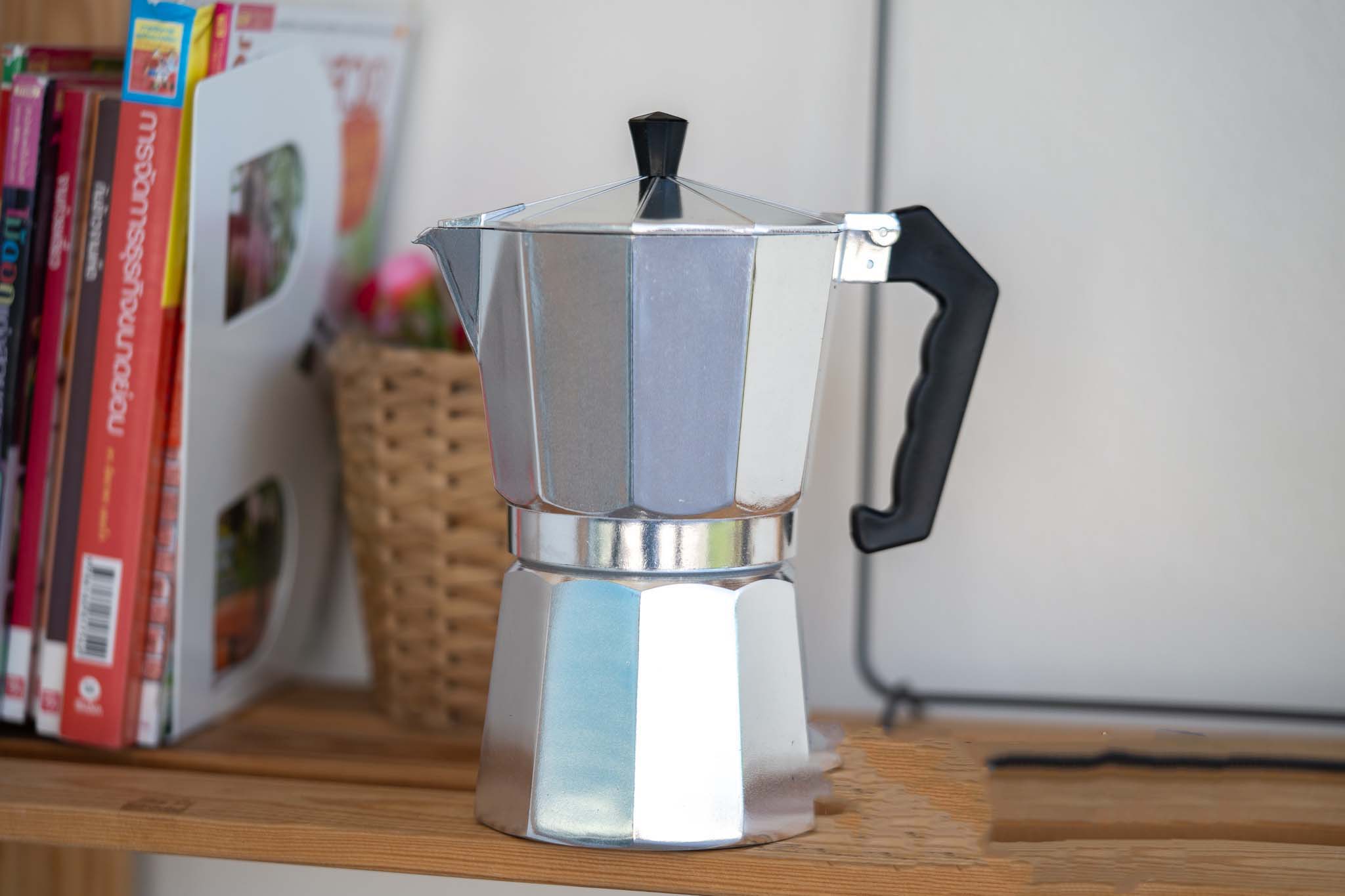 Moka Pot มอคค่า พ็อต กาต้มกาแฟสดพกพา
