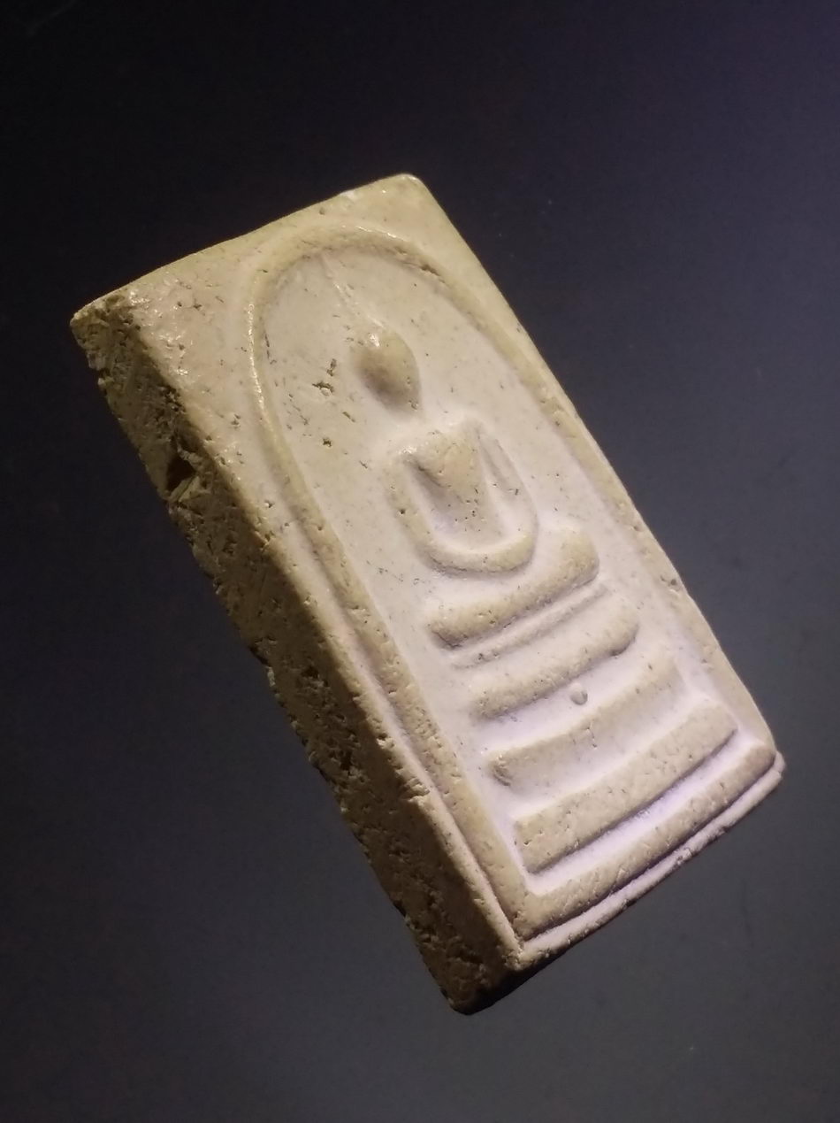 รหัสสินค้า พระสมเด็จ วัดต่างๆ 1136 พระสมเด็จ เนื้อผง ปั๊มตราระฆัง วัดระฆังโฆสิตาราม ไม่ทราบปีที่สร้าง