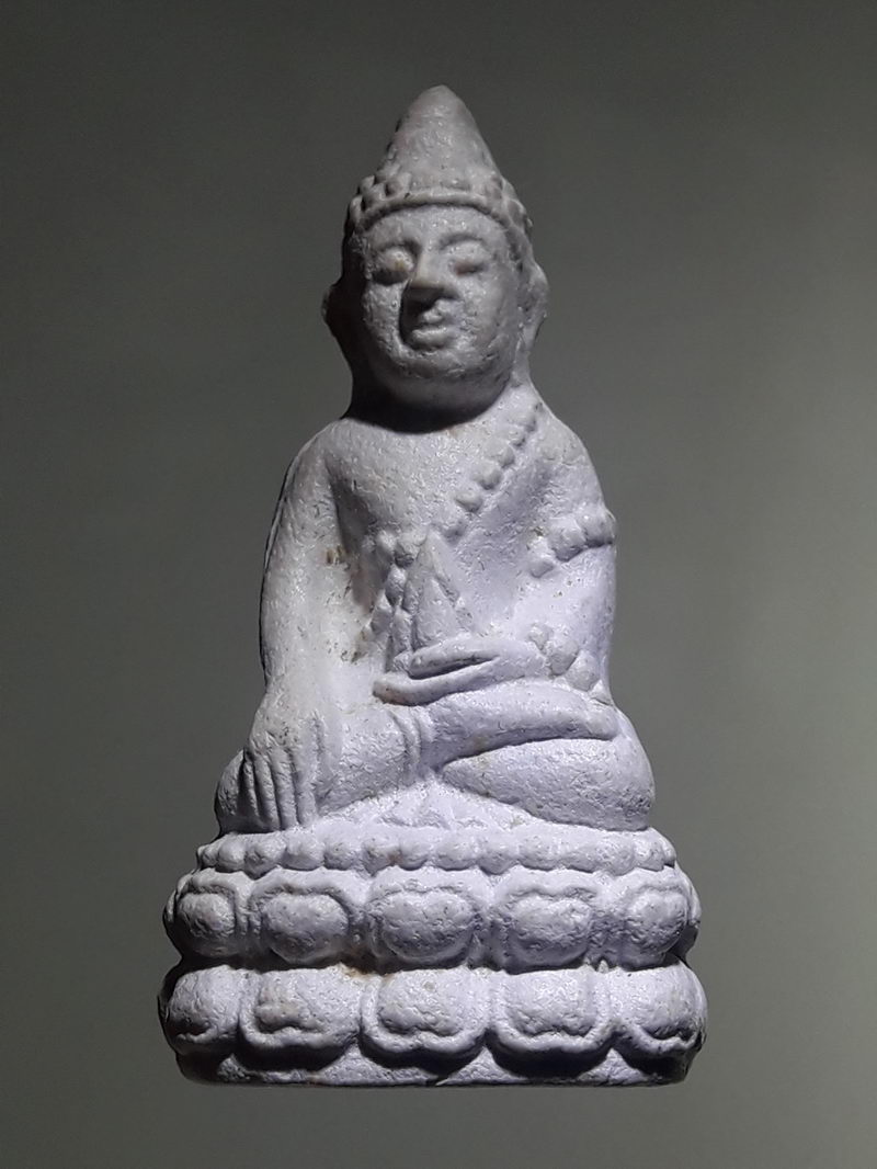 รหัสสินค้า พระเนื้อดิน ผง ว่าน 10528 พระกริ่งสุนทโร หลวงพ่อทองกลึง สุนทโร วัดเจดีย์หอย จ.ปทุมธานี เนื้อผง