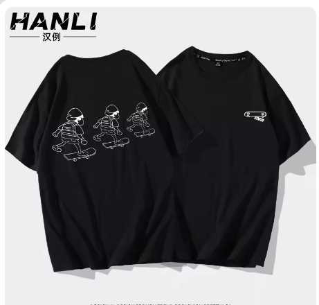 เสื้อยืดลายสเก็ตบอร์ดแบบหวังอี้ป๋อ