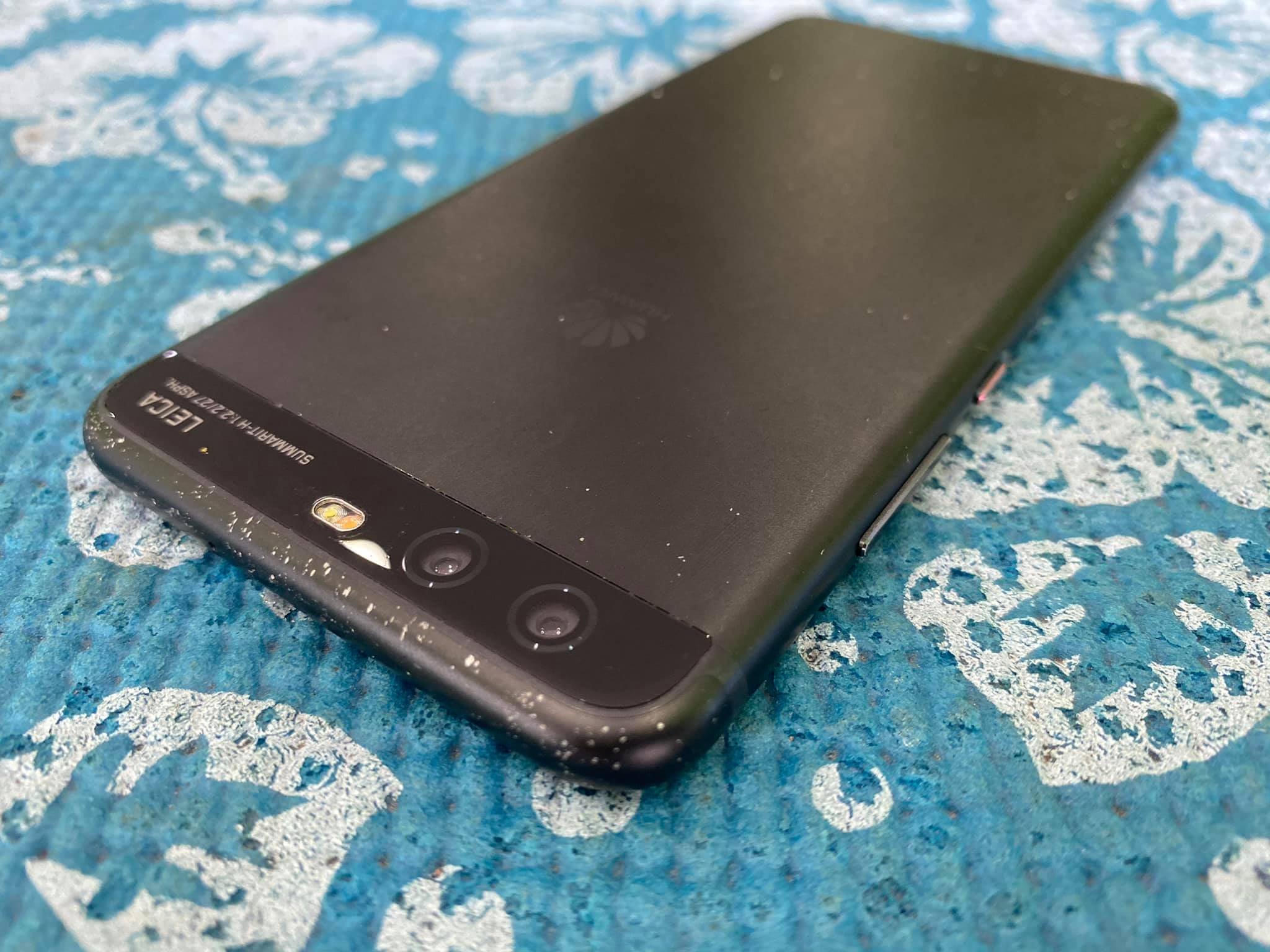 ( SOLD OUT ) Huawei P10