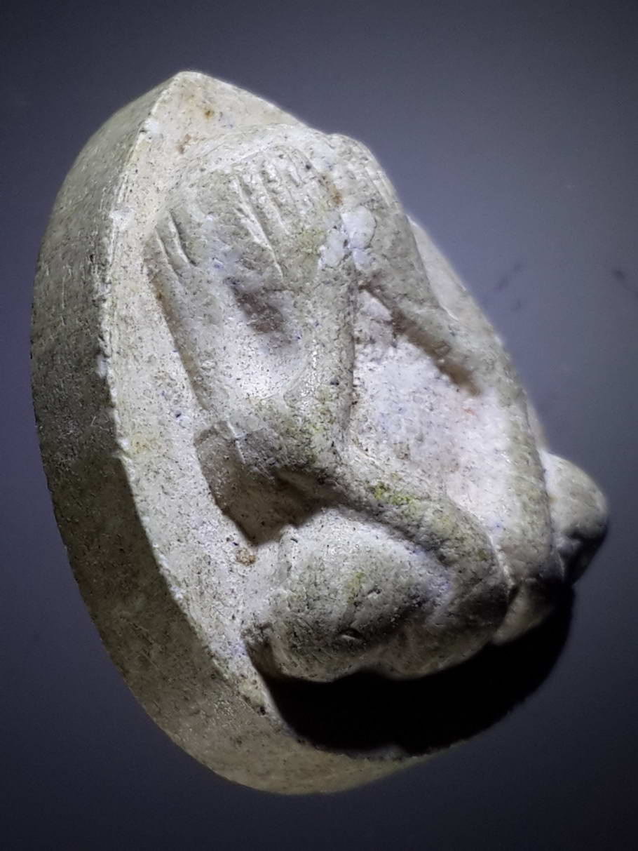 รหัสสินค้า พระปิดตา ทั่วไป 189 พระปิดตาเนื้อผง วัดห้วยจระเข้ จังหวัดนครปฐม