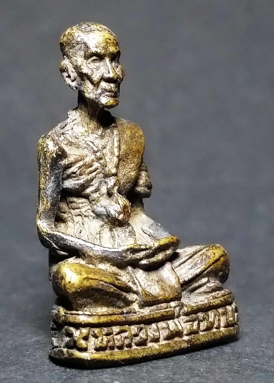 รหัสสินค้า พระกริ่ง พระหล่อ 440 รูปหล่อหลวงพ่อทบ วัดชนแดน จังหวัดเพชรบูรณ์ รุ่นเสาร์ 5 ปี 2539