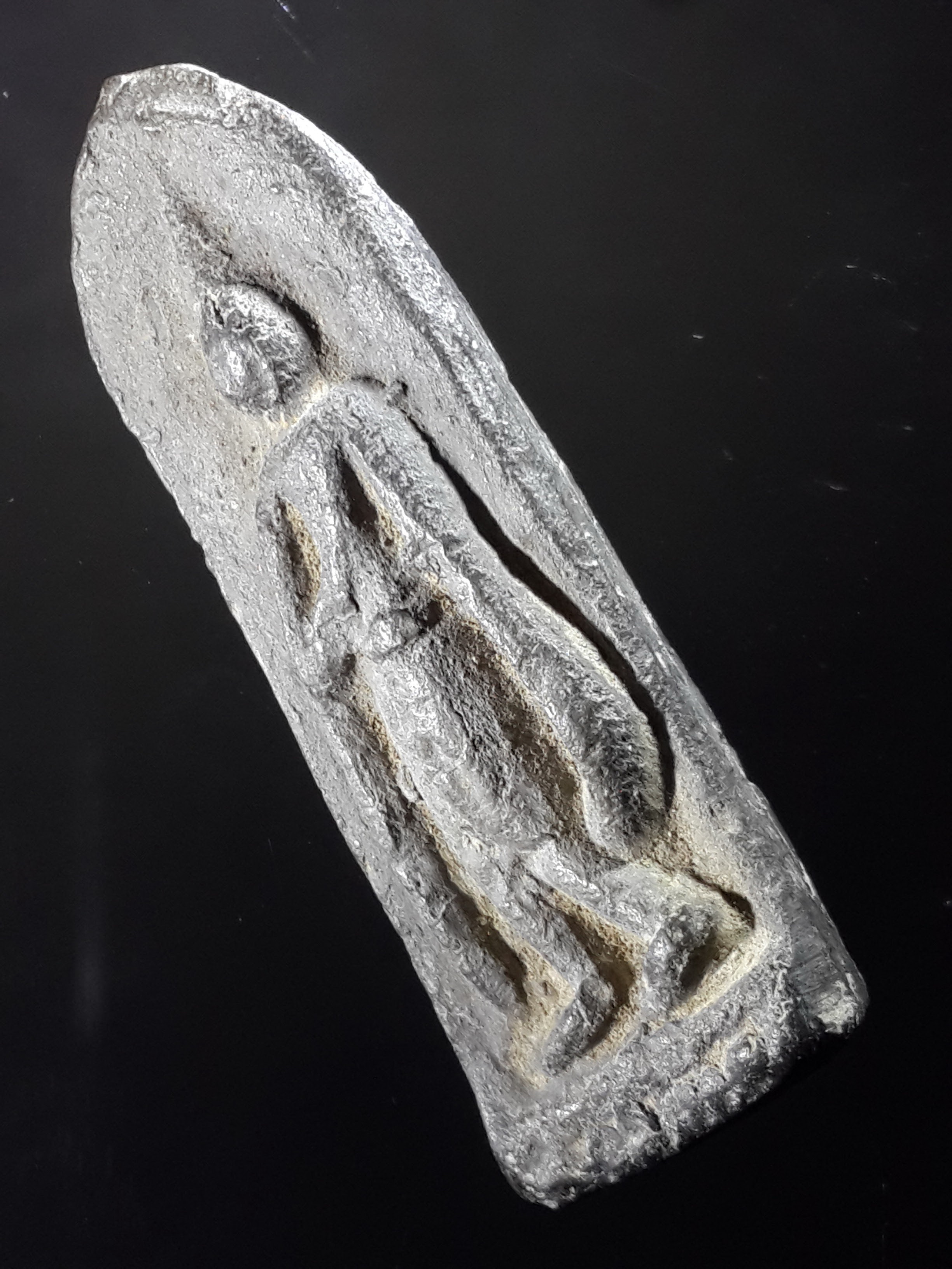 รหัสสินค้า พระกรุ 056 พระลีลาเนื้อดินเผา กรุวัดคูยาง จังหวัดกําแพงเพชร