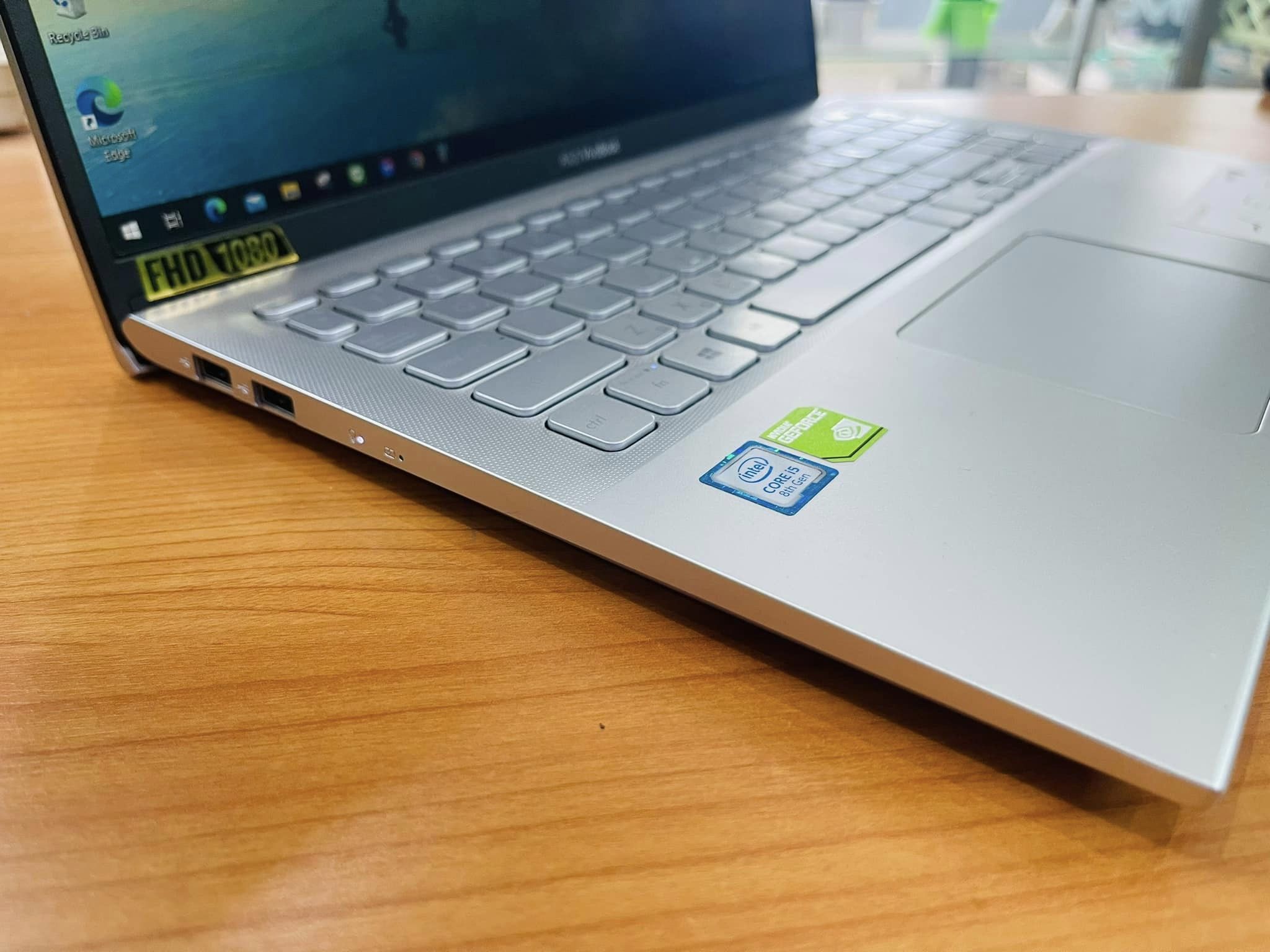 ( SOLD OUT ) Asus VivoBook 15-X512F