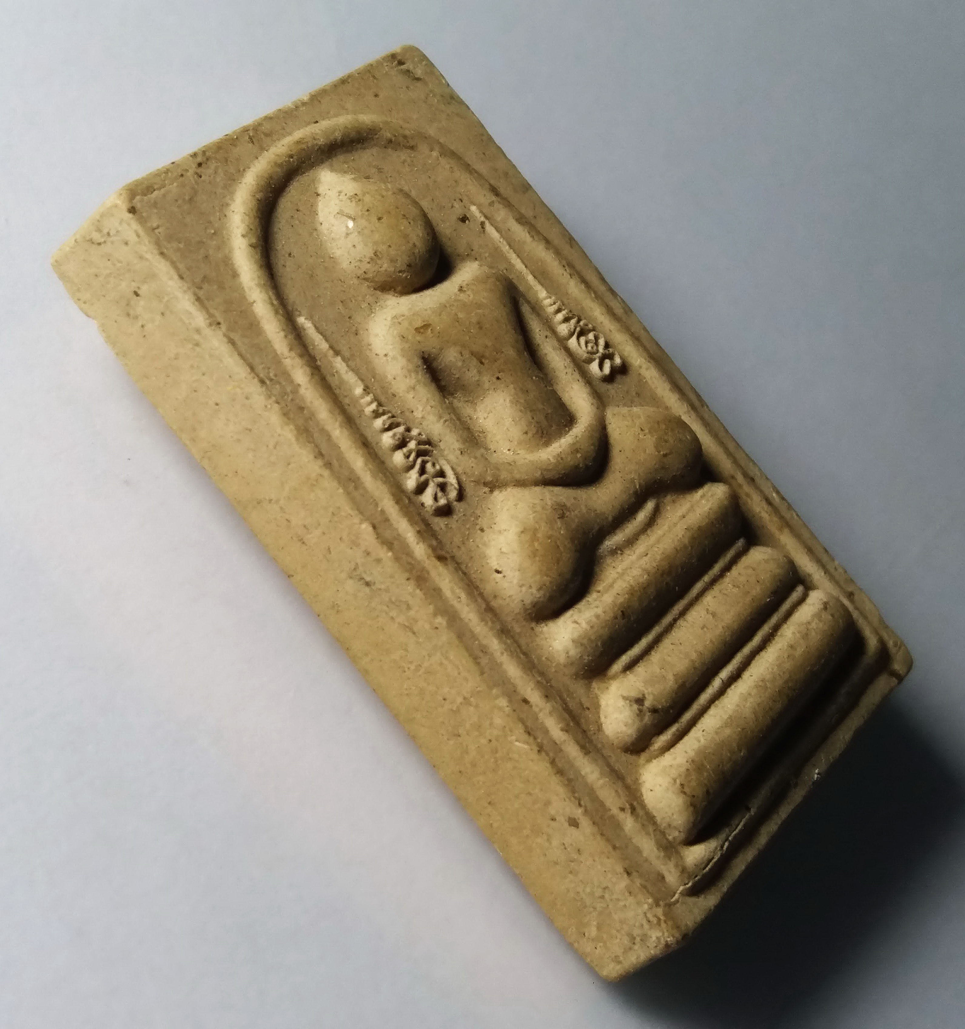 รหัสสินค้า พระสมเด็จ วัดต่างๆ 197 พระสมเด็จเนื้อผง หลังพระพุทธมหาจักรพรรดิ์ วัดเจริญธรรม ซอย 27 หมู่ที่ 2 ตำบลหนองบัว อำเภอพัฒนานิคม จังหวัดลพบุรี