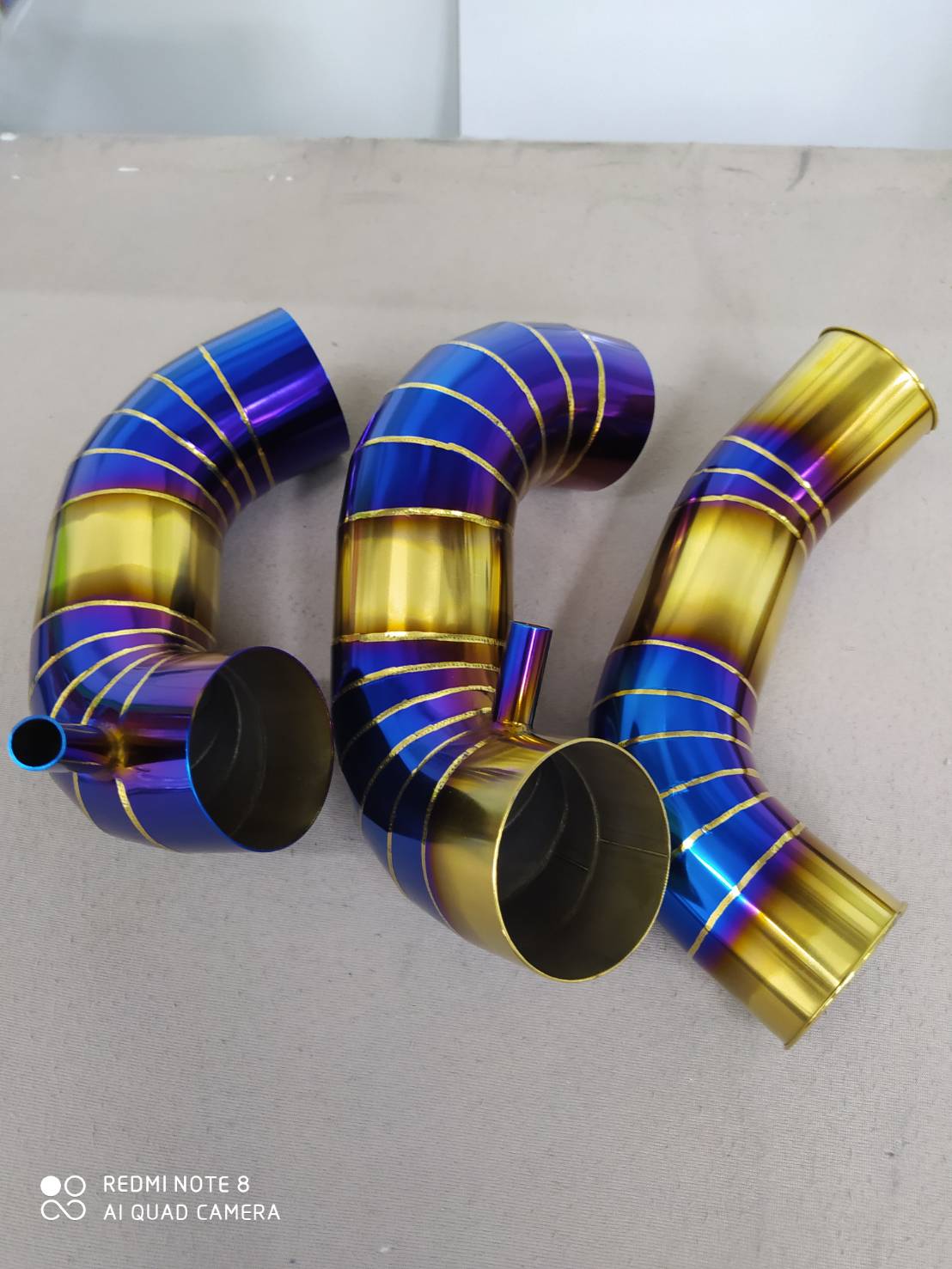 ตัวอย่างท่ออินเตอร์ทำสีไทเทเนียม | PVD Coating