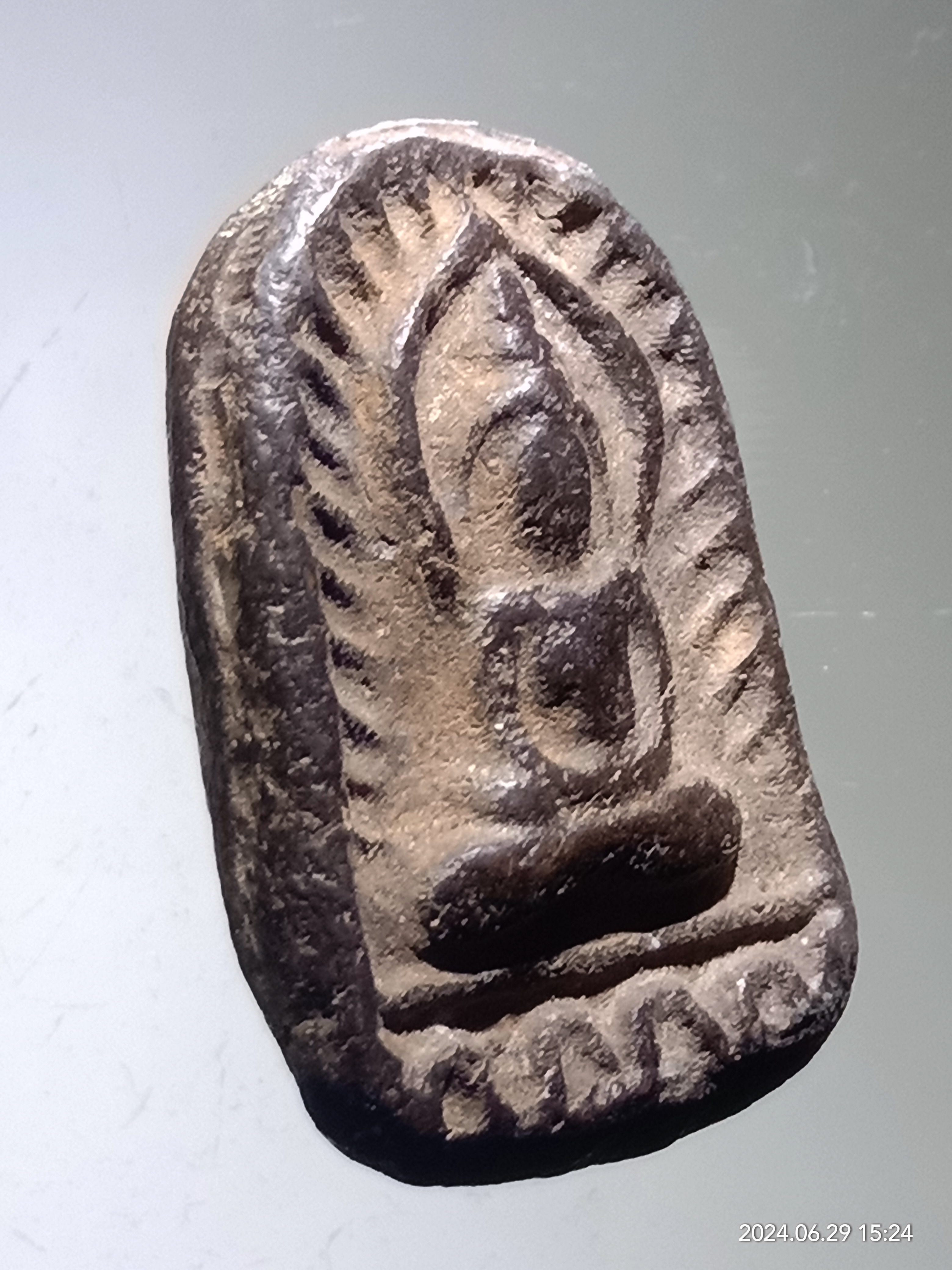 รหัสสินค้า พระเนื้อดิน เนื้อผง เนื้อว่าน 392 พระซุ้มกอเนื้อดินเผา หลวงพ่อสว่าง วัดท่าพุทรา จังหวัดกำแพงเพชร