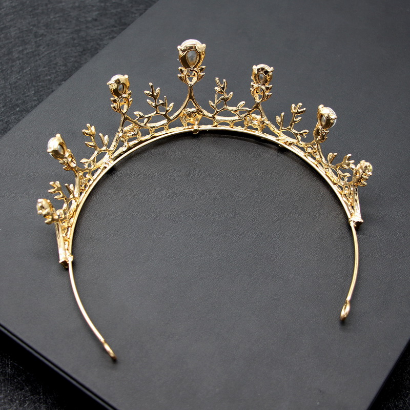 As1309- พร้อมส่งจากไทย มงกุฎเพชร ตกแต่งประดับเพชร สวยหรูดูเลิศ ทรงสวยแบบดูสง่างาม มงกุฎเจ้าหญิง มงกุฎนางฟ้า