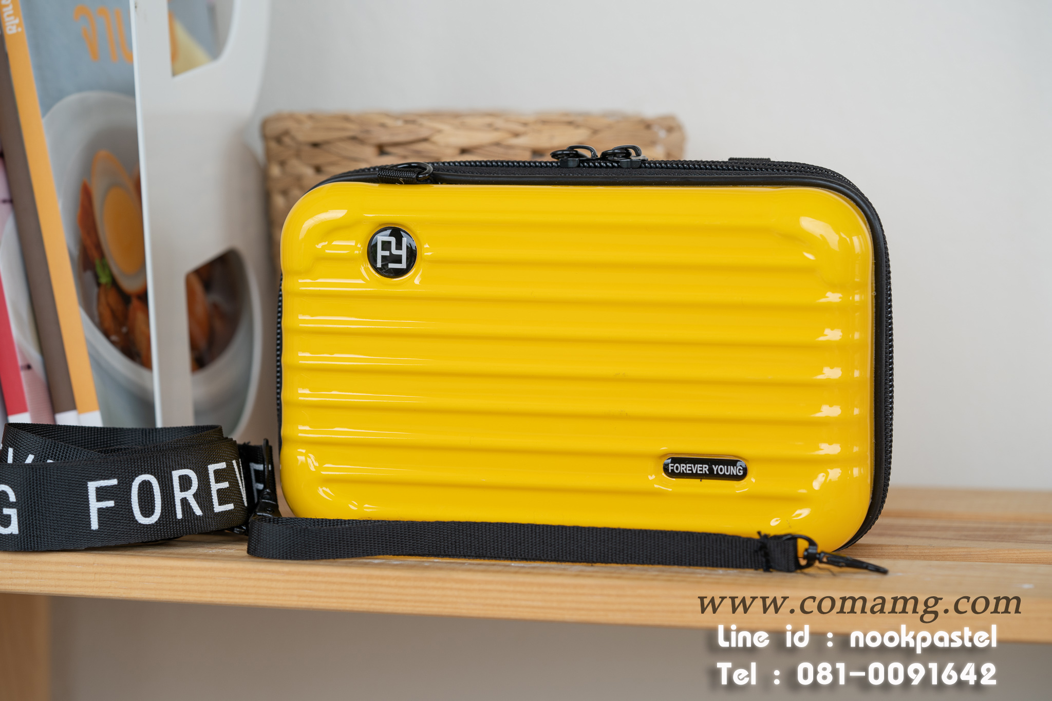 กระเป๋าเดินทางจิ๋ว Forever young