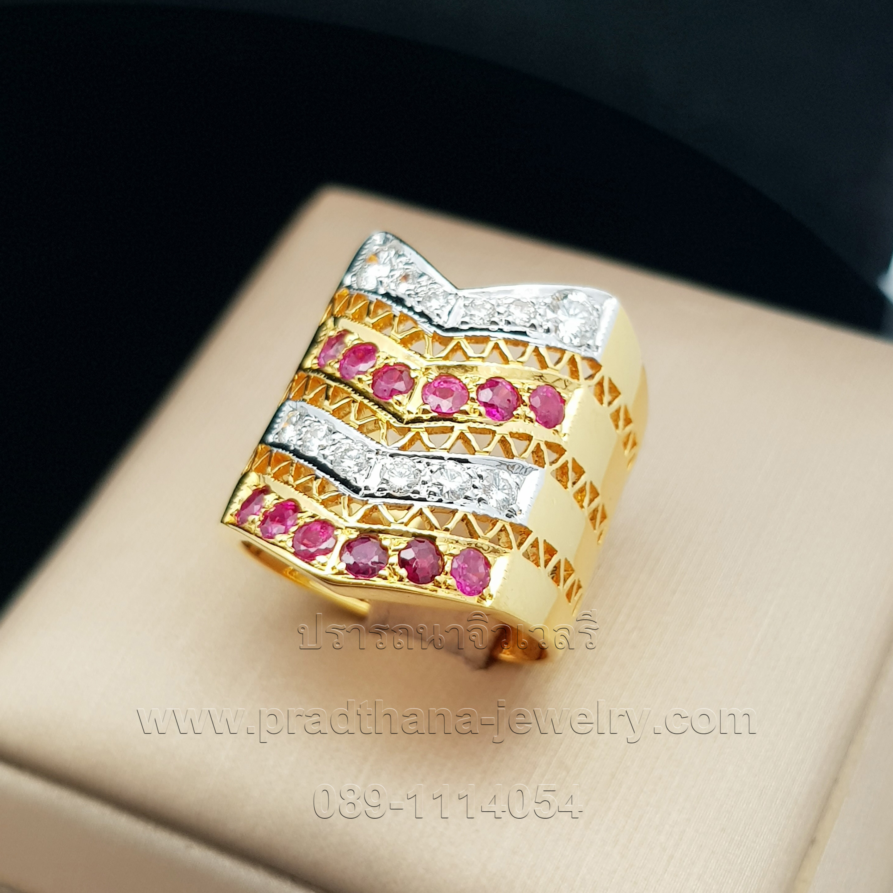 แหวนหน้ากว้างทับทิมสลับเพชร