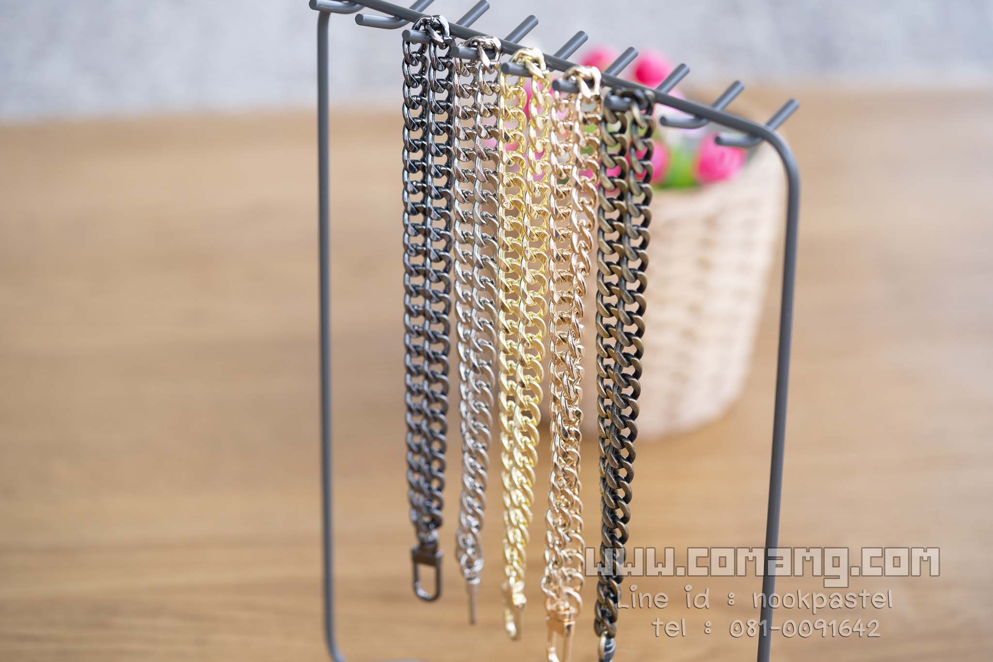 สายโซ่คล้องมือ สายกระเป๋า รุ่นโซ่ตัดเหลี่ยม