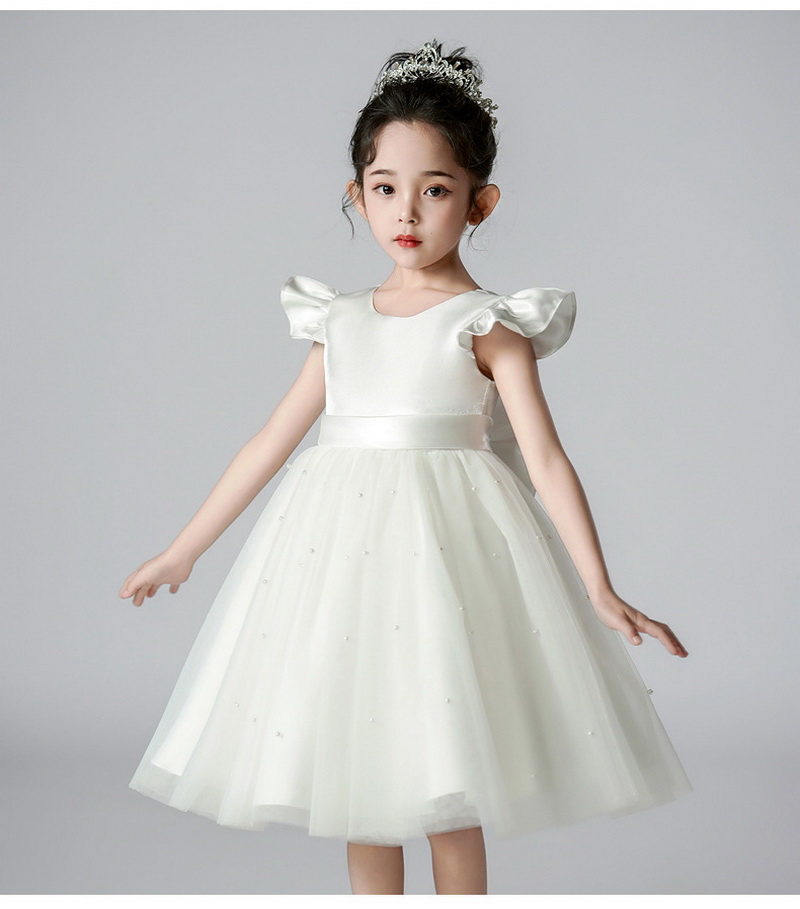 Gd4340- พร้อมส่งจากไทย ชุดออกงานเด็กหญิงสีขาว แขนระบายสุดน่ารัก โบว์ใหญ่สวยๆ แยกจากชุดได้ ตกแต่งมุกที่กระโปรง ตัวเสื้อเงาดุจผ้าไหม ชุดราตรีเด็กทรงสั้น