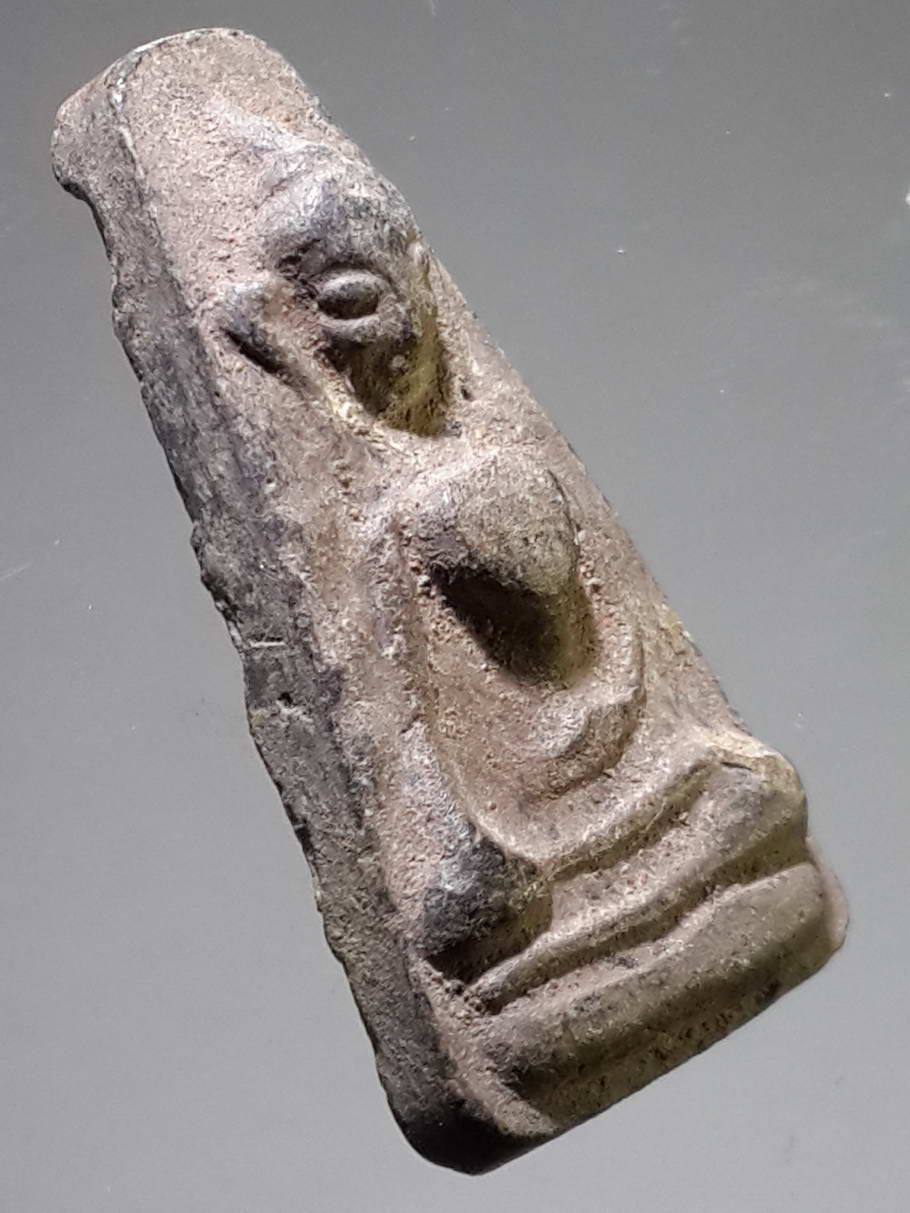 รหัสสินค้า พระไม่ทราบที่ 386 พระผงสุพรรณ หลังยันต์ ไม่ทราบที่ พระรายการนี้ให้เช่าบูชาแล้ว