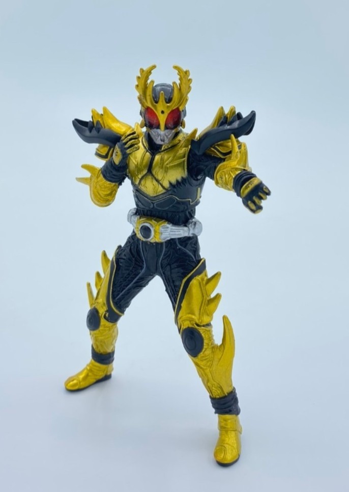 Hdm โมเดลรายละเอียดสูง RIder Kuga Rising Ultimate