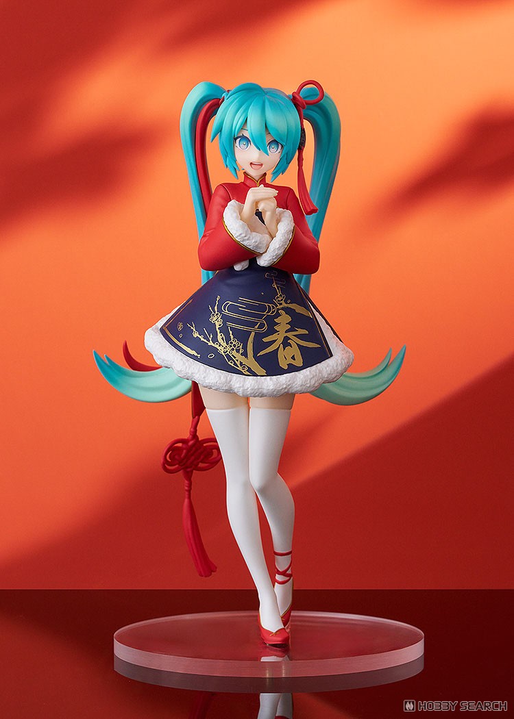 <Preorderถึง 1/8/2025>เปิดรับPreorder มัดจำ 400 บาท POP UP PARADE Hatsune Miku: Sourxuan Chinese New Year Ver.